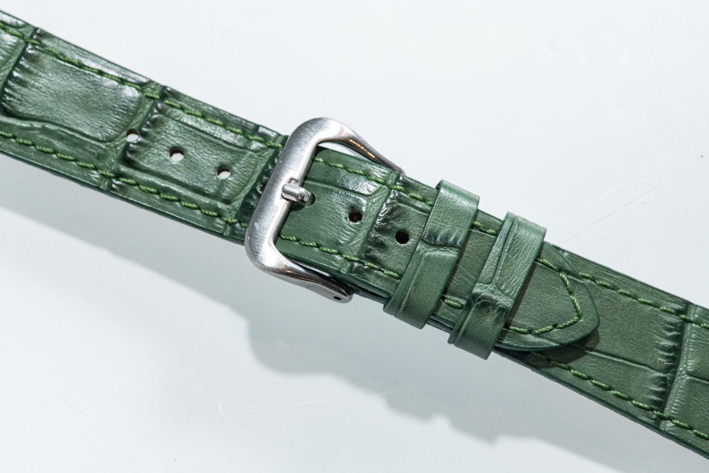 Vesper Green II Alligator-Pattern Strap