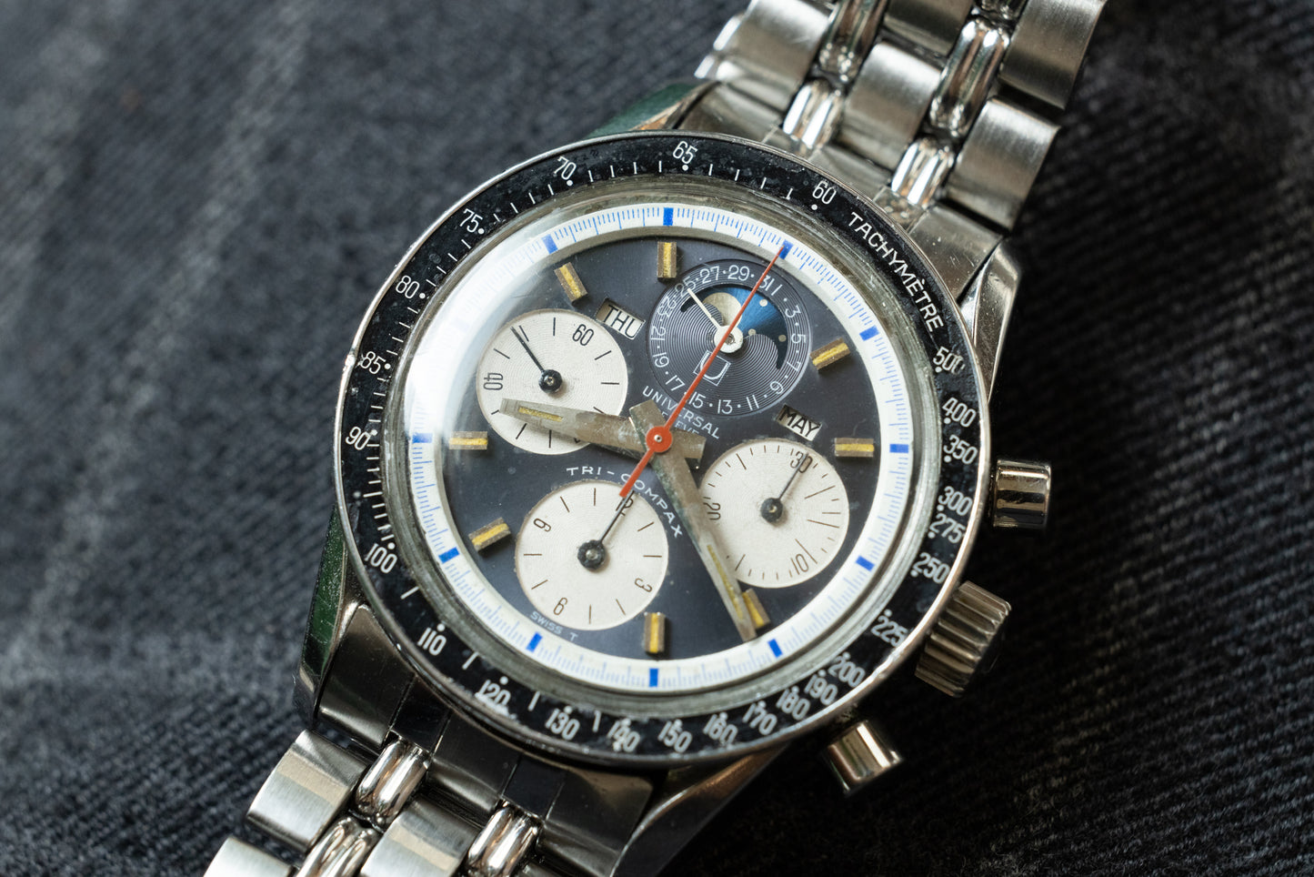 Universal Genève Tri-Compax Moonphase