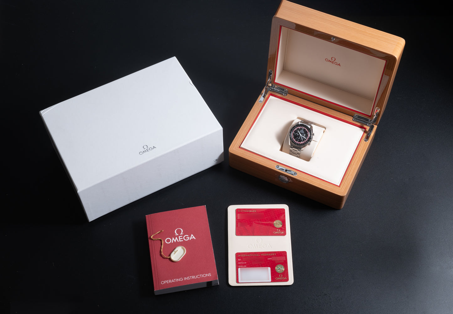 Omega Speedmaster 'Tintin'