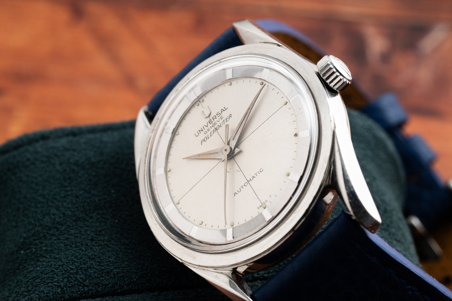 Universal Genève Polerouter