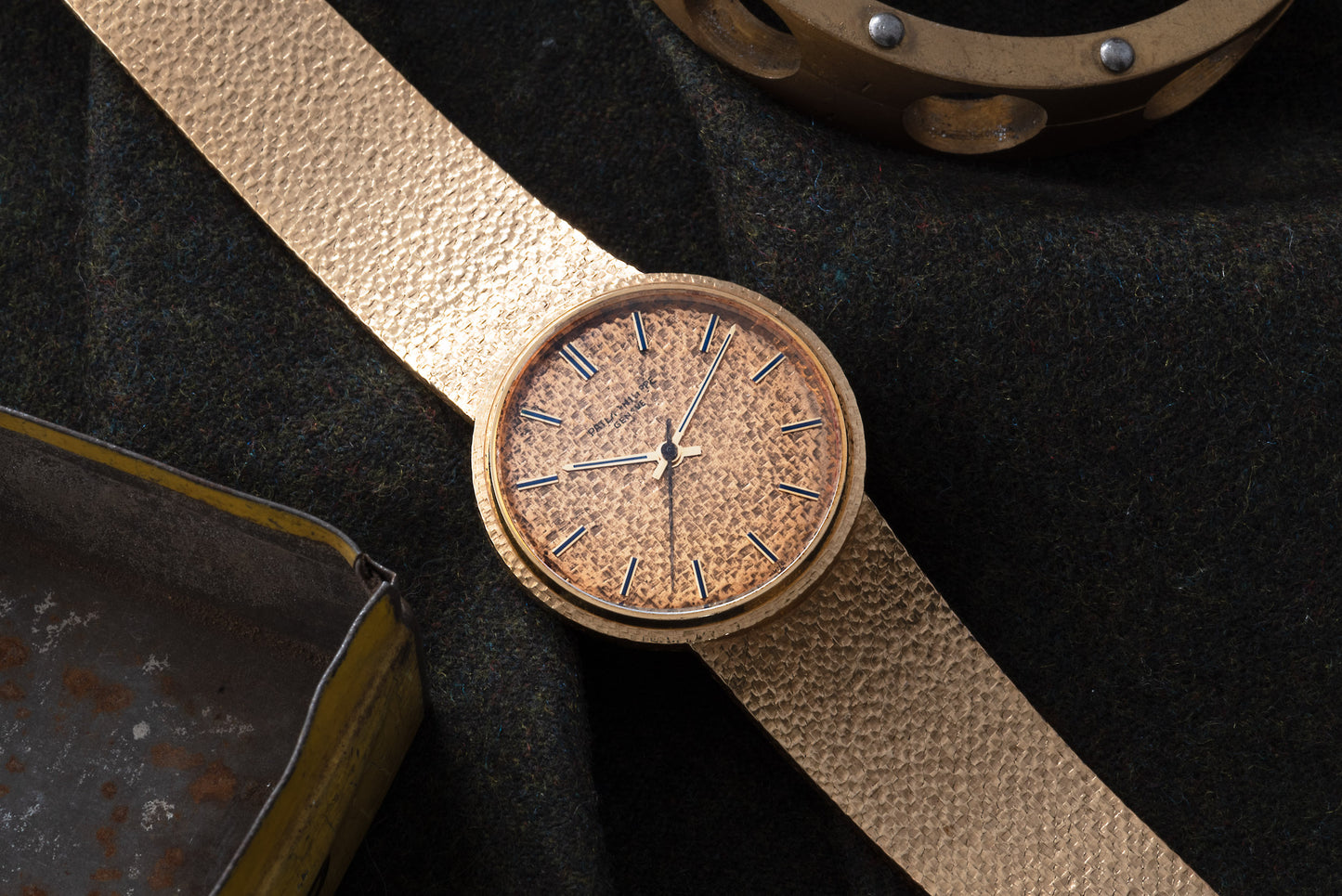 Patek Philippe Calatrava 'Backwind'