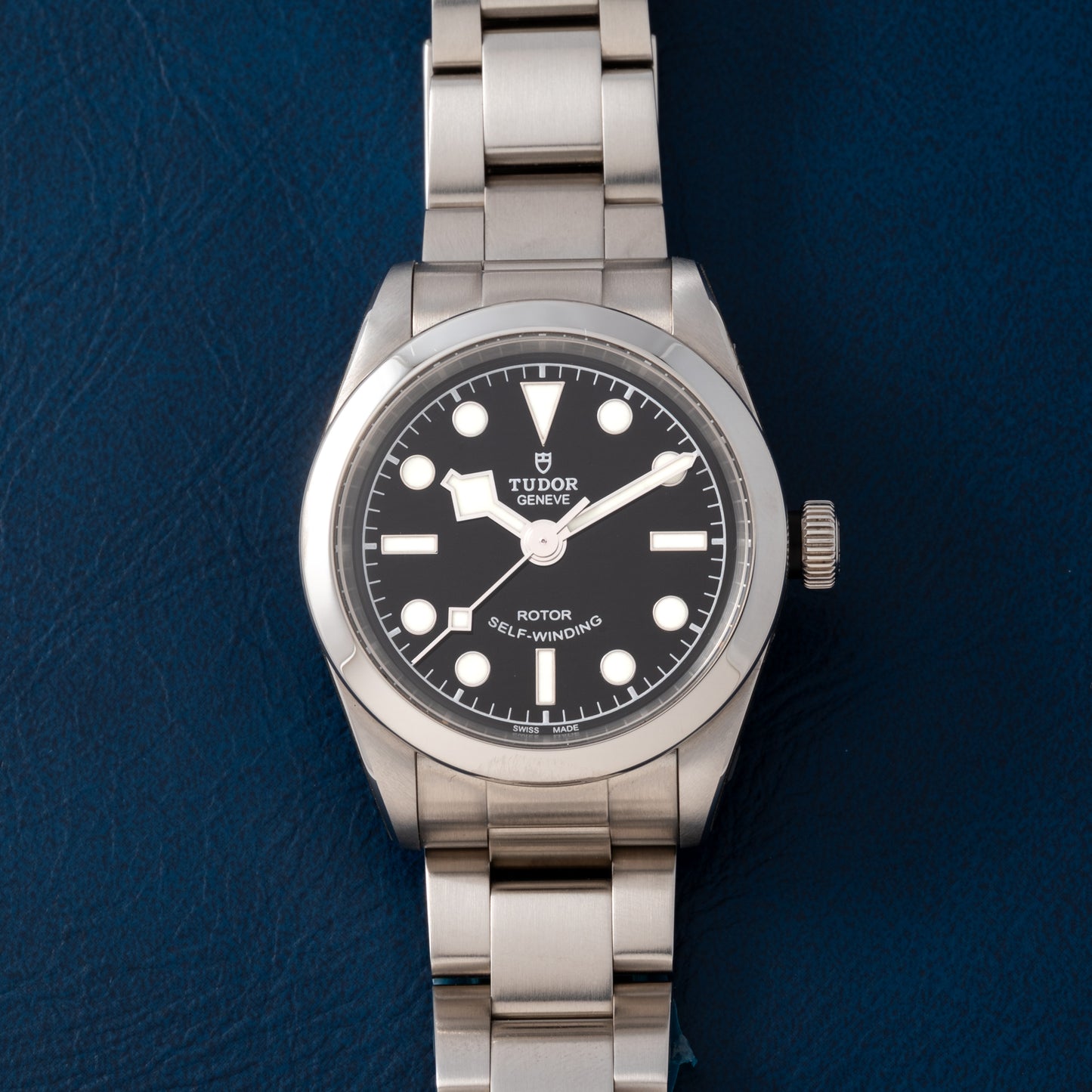 Tudor Black Bay 32