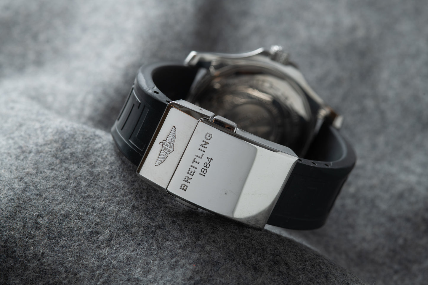 Breitling Avenger II 43 GMT