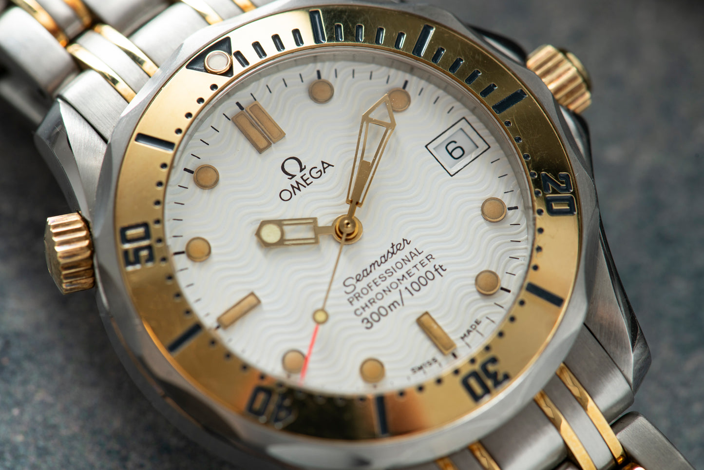 Omega Seamaster 300 Professional Midsize
