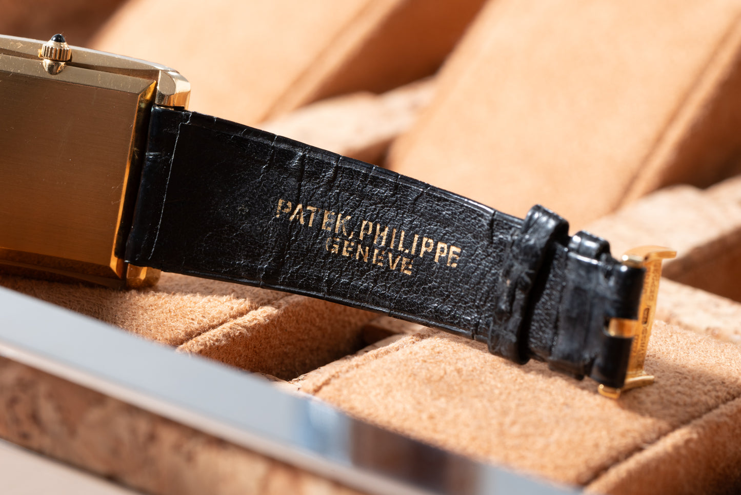Patek Philippe Ellipse Gondolo 'Onyx'