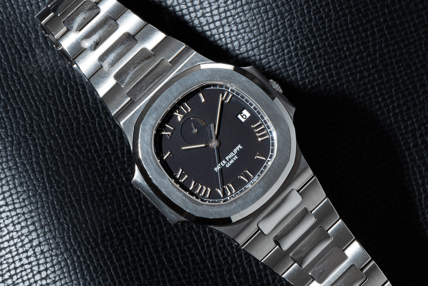 Patek Philippe Nautilus 'Jumbo' Power Reserve