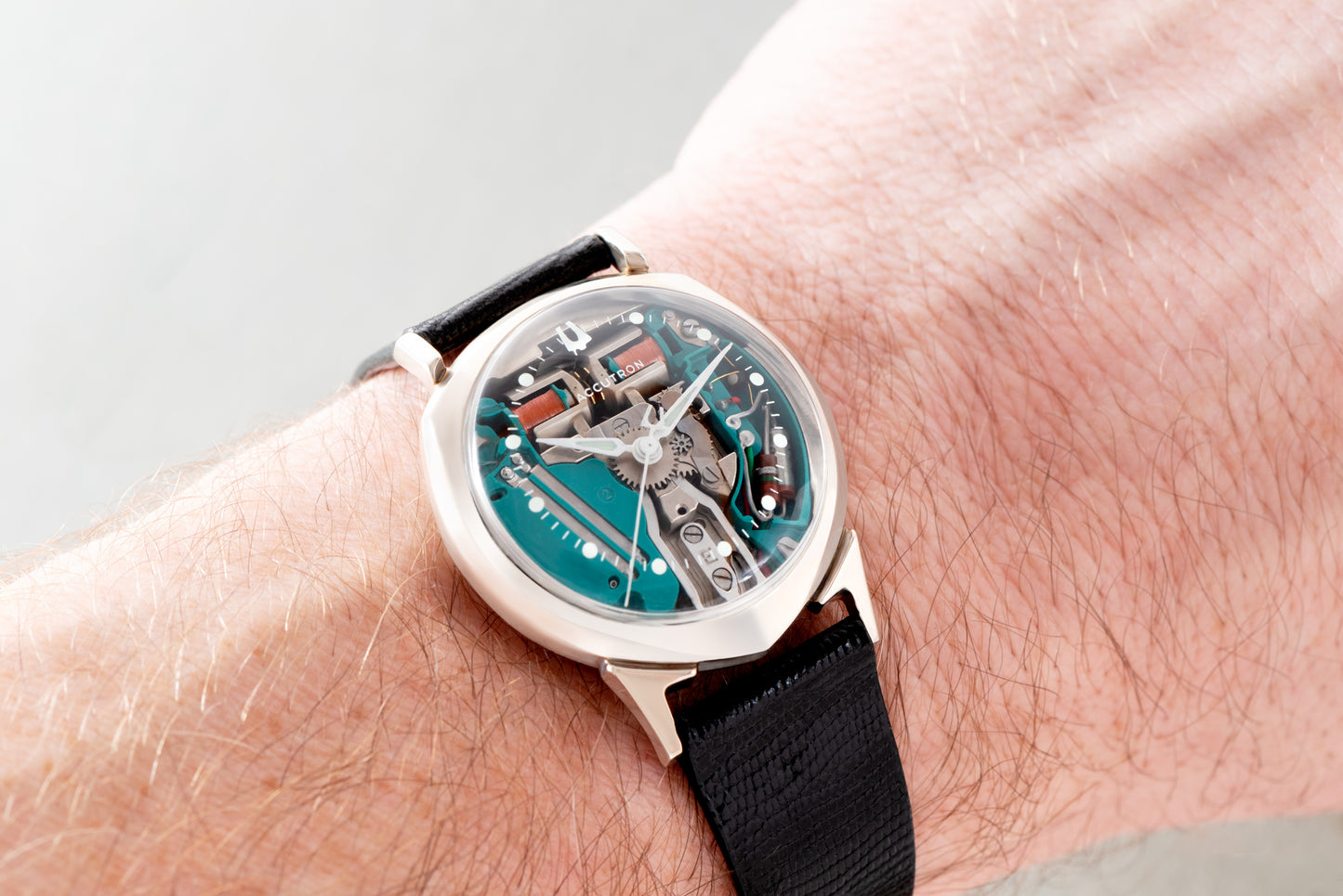 Bulova Accutron Spaceview Alpha 14K