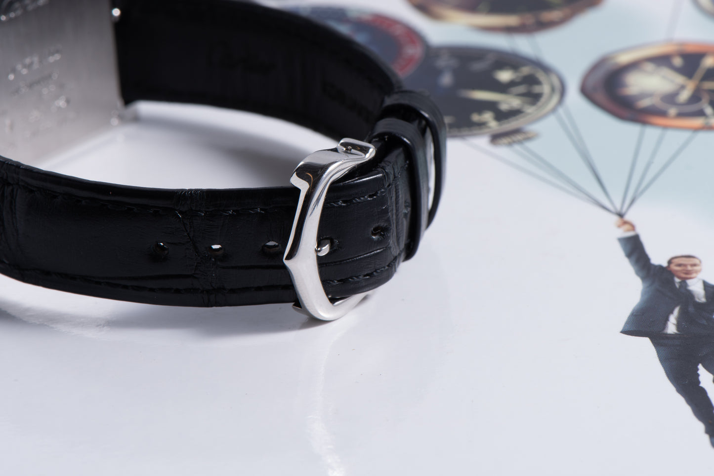 Cartier Privé Cloche de Cartier