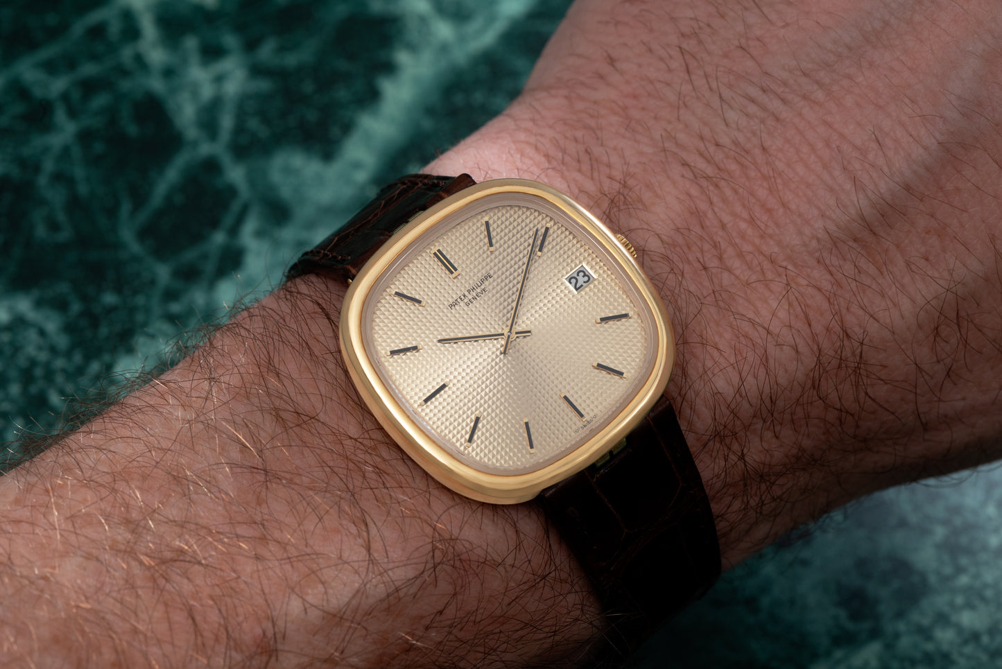 Patek Philippe Golden Ellipse 'TV Case'