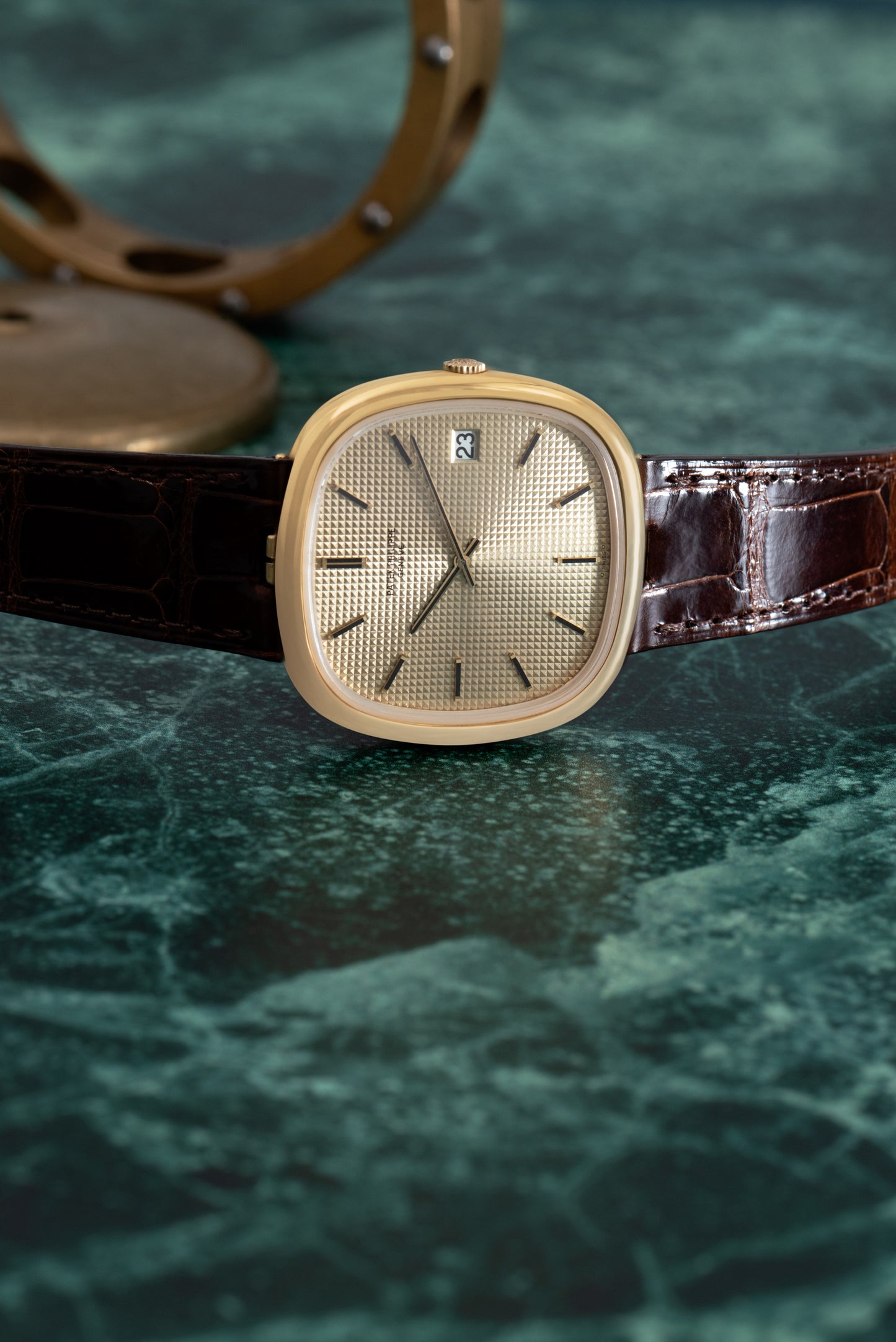 Patek Philippe Golden Ellipse 'TV Case'