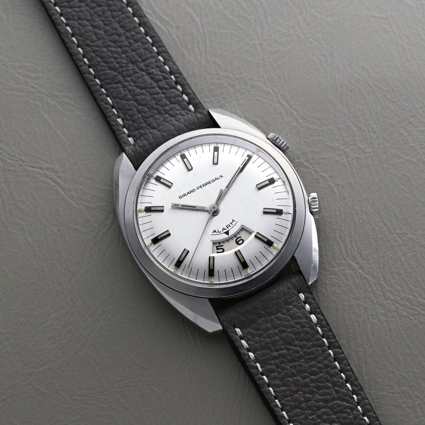 Girard Perregaux Alarm