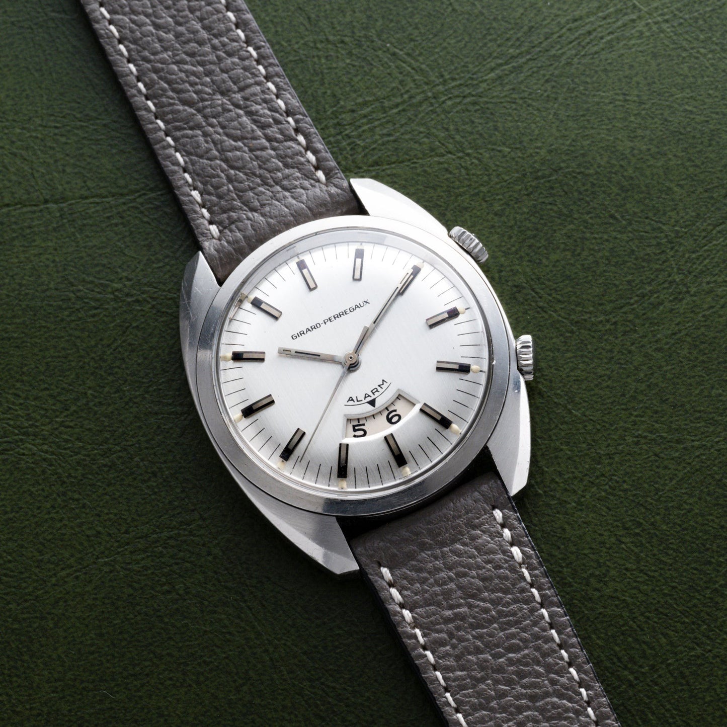 Girard Perregaux Alarm