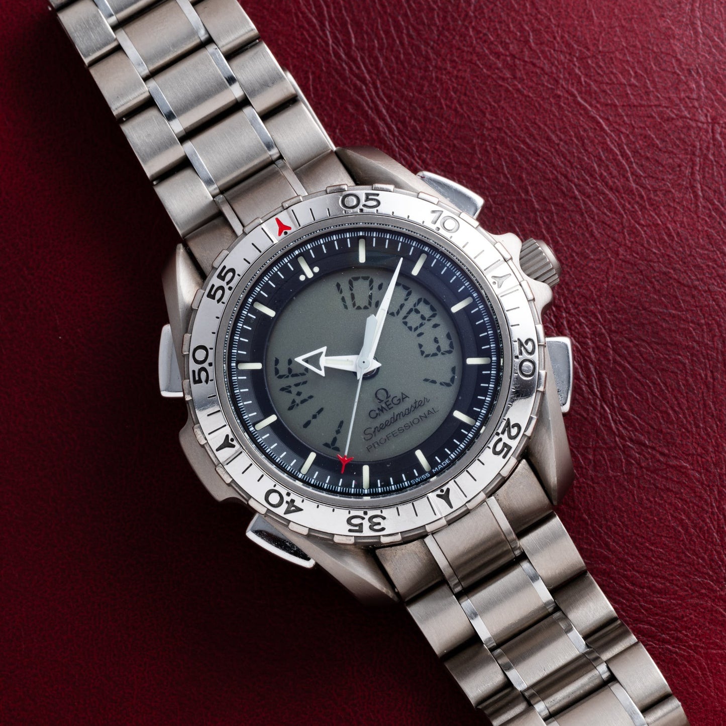 Omega Speedmaster X-33