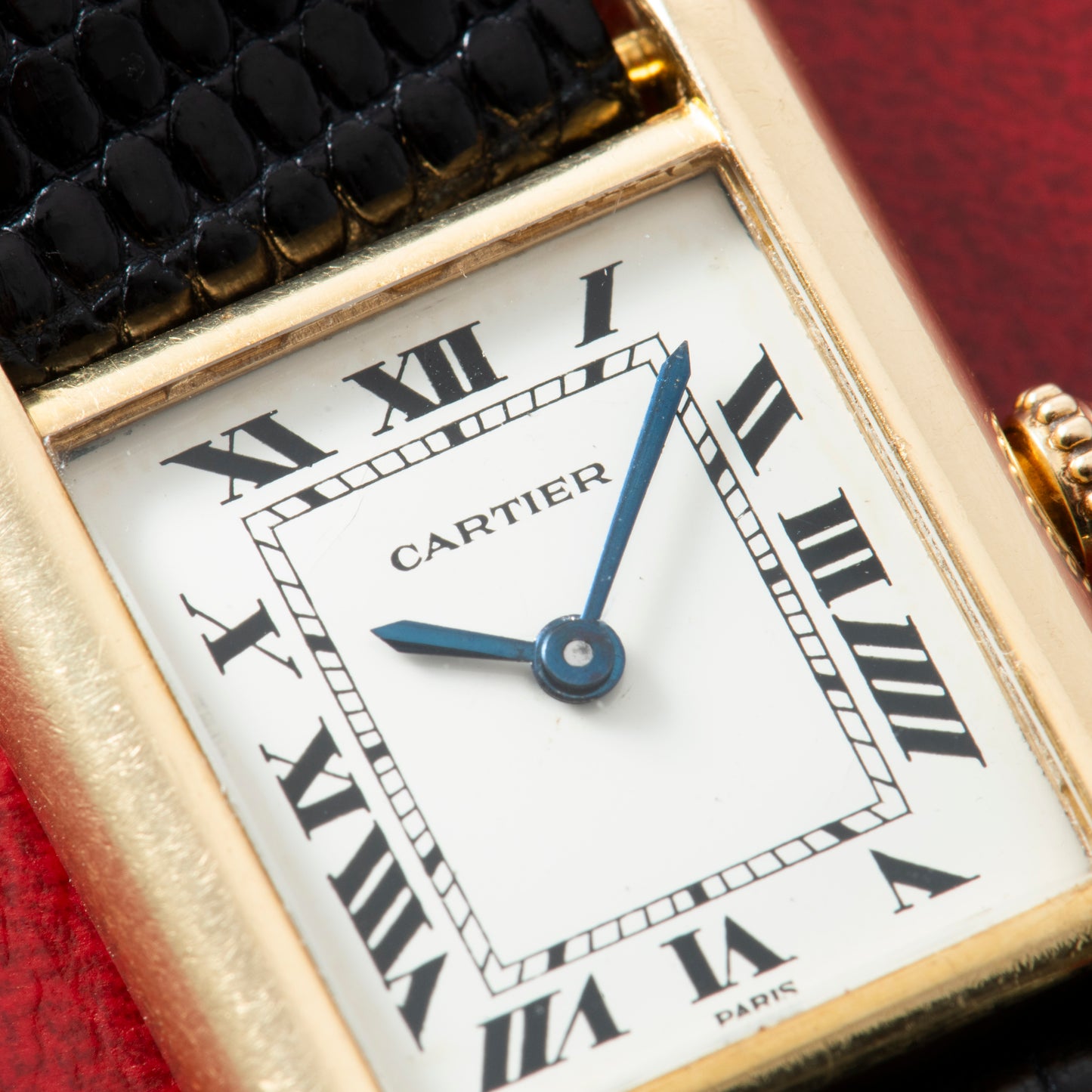 Cartier Tank Louis Midsize