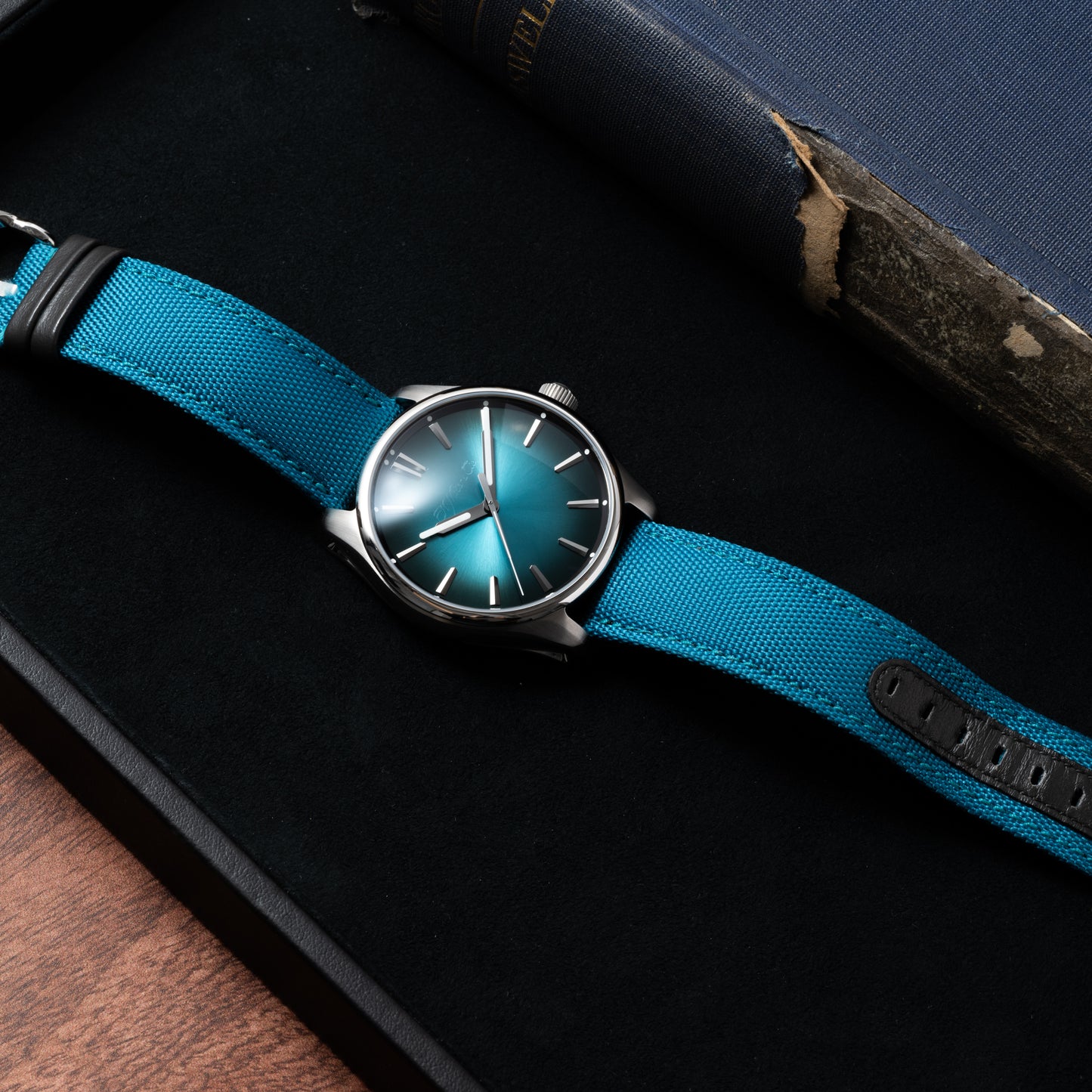 H. Moser & Cie Pioneer Centre Seconds