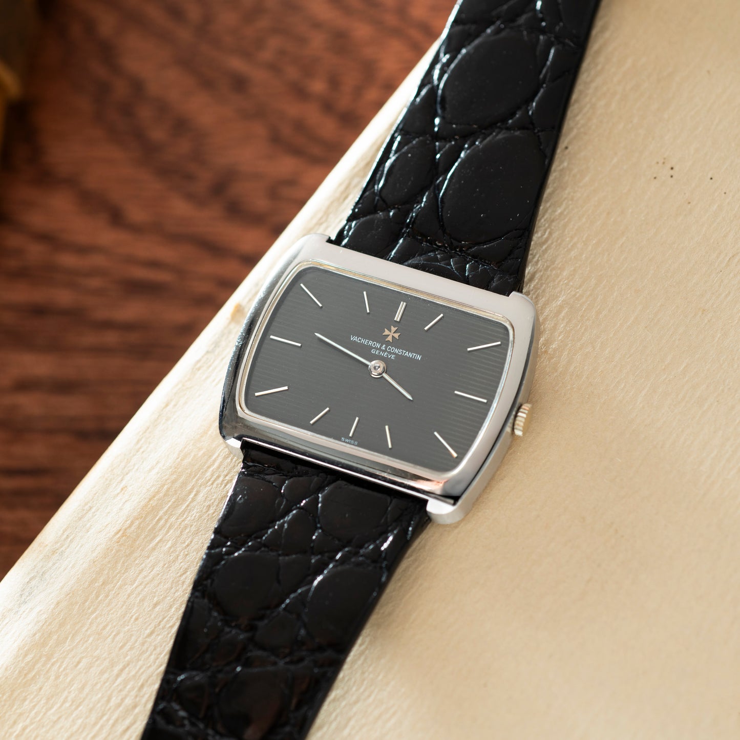 Vacheron Constantin 'TV Case' Dress Watch