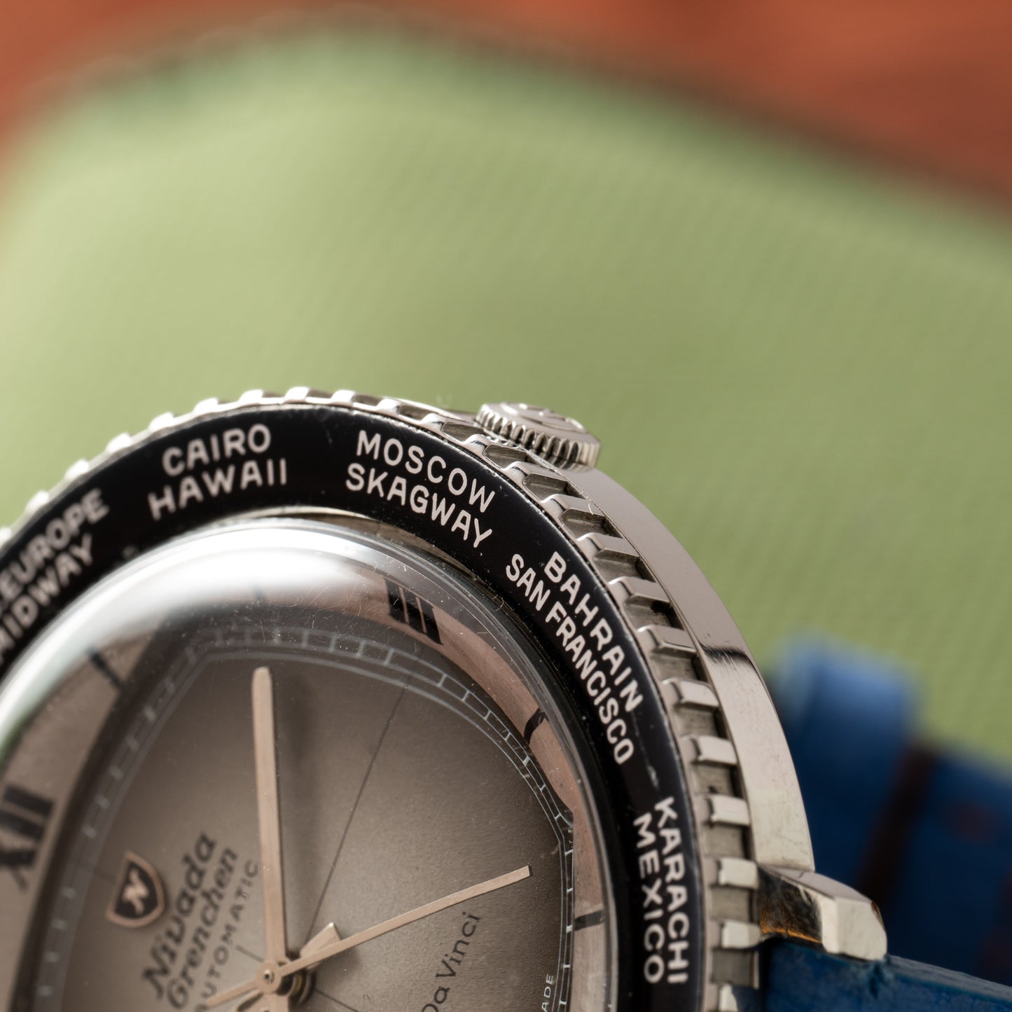 Nivada Grenchen Leonardo Da Vinci Worldtime GMT