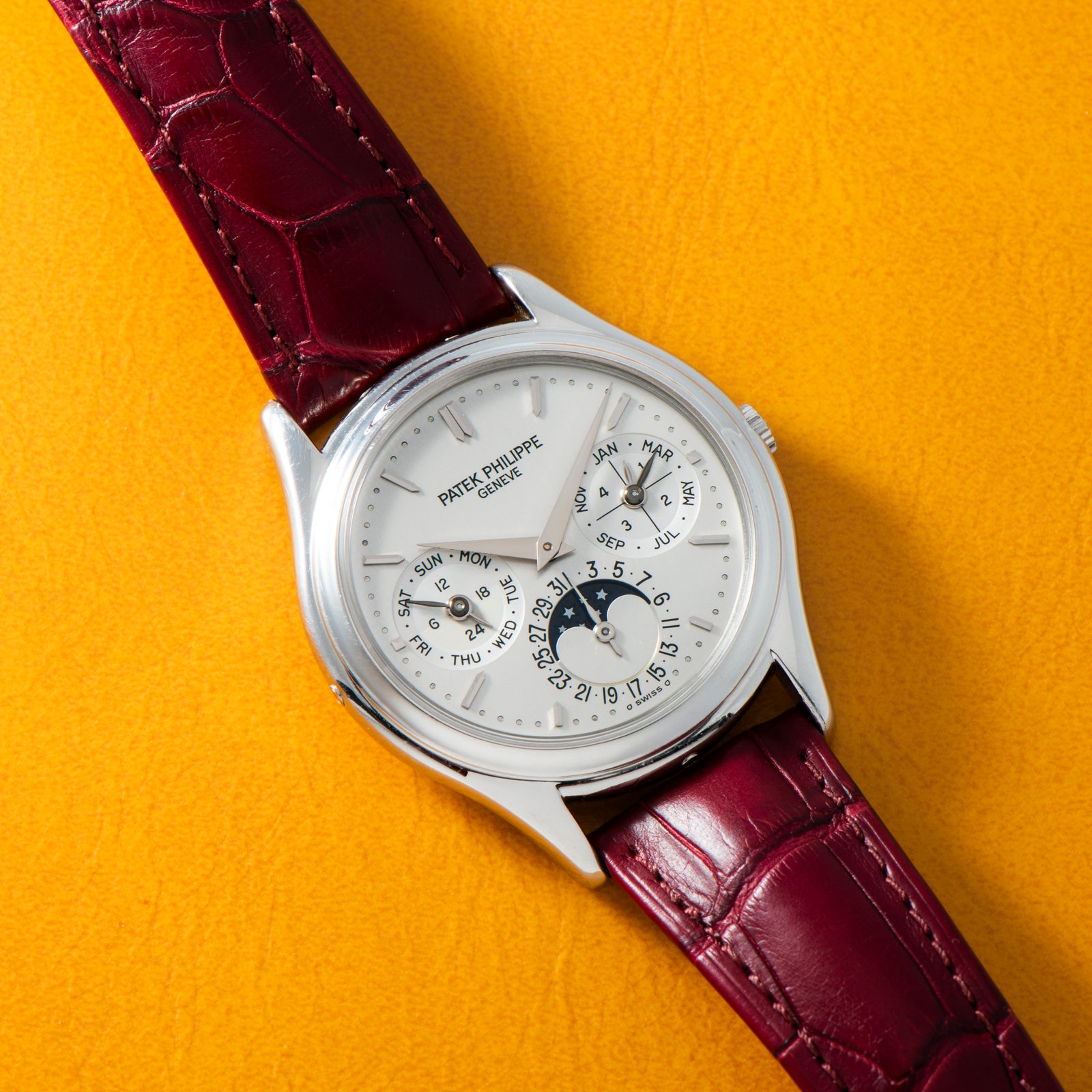 Patek Philippe Platinum Perpetual Calendar