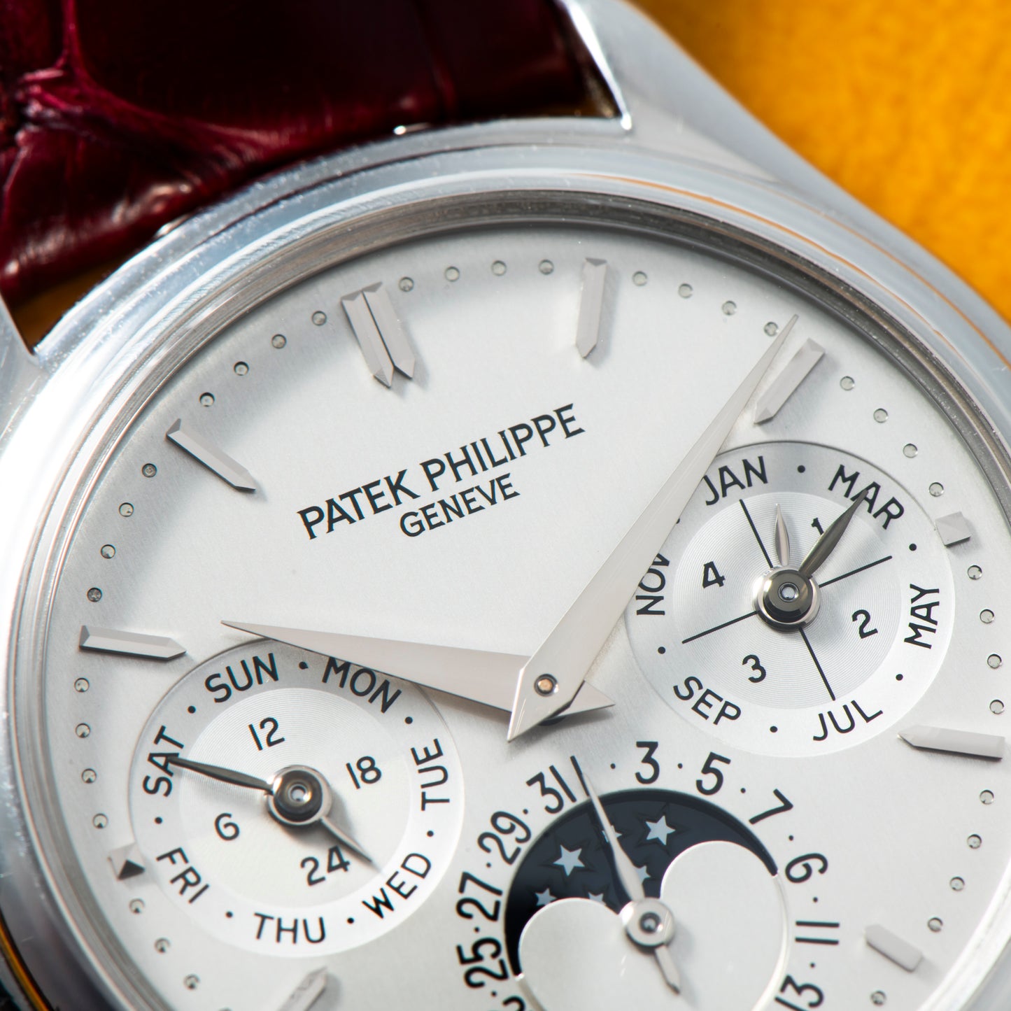 Patek Philippe Platinum Perpetual Calendar