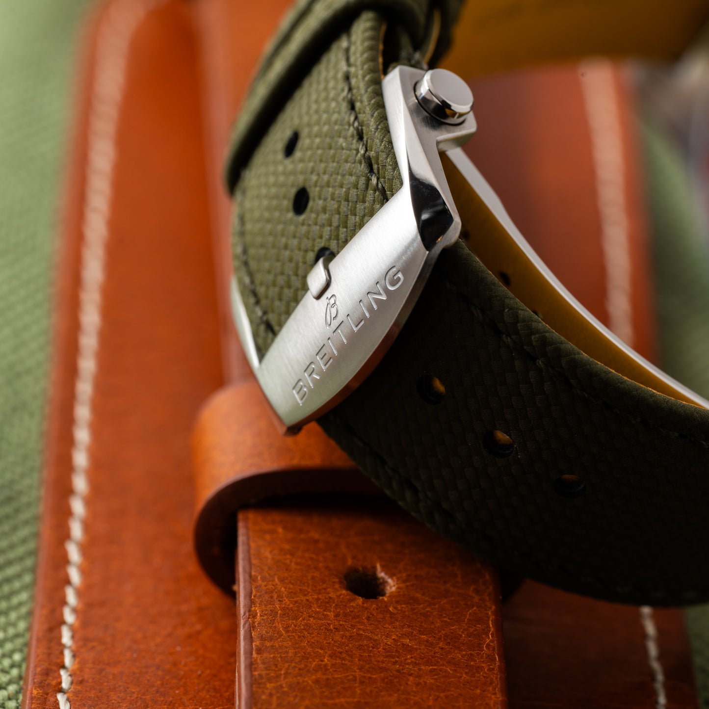 Breitling Avenger B01 Chronograph 44