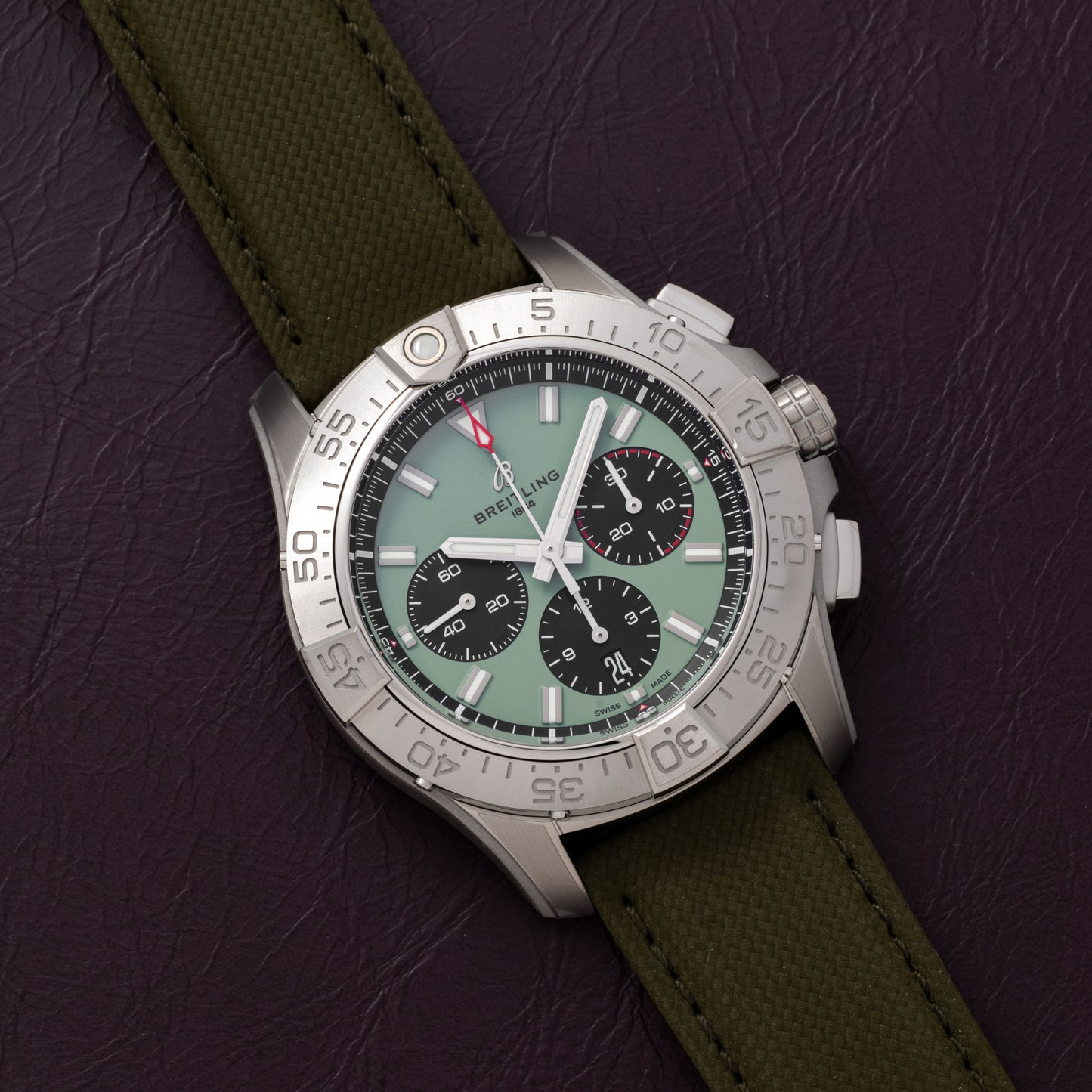 Breitling Avenger B01 Chronograph 44