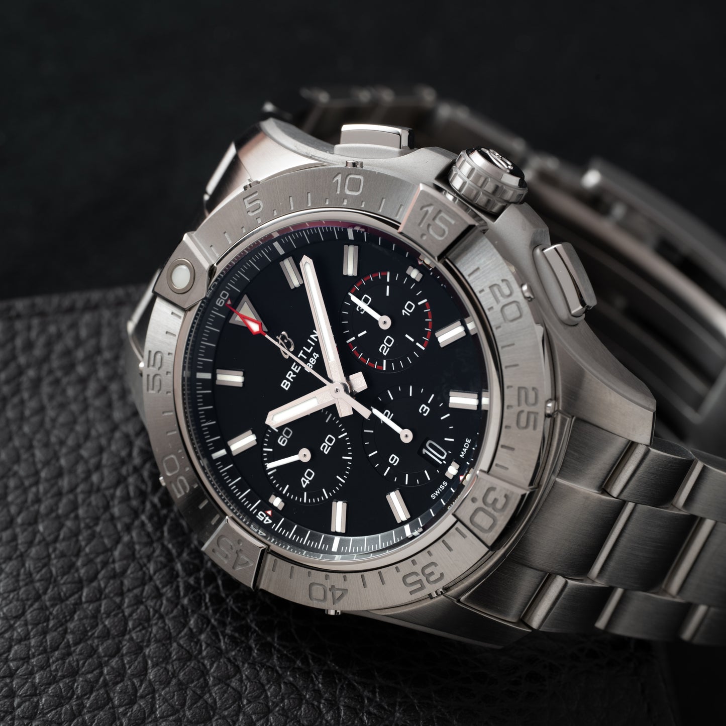 Breitling Avenger B01 Chronograph 44