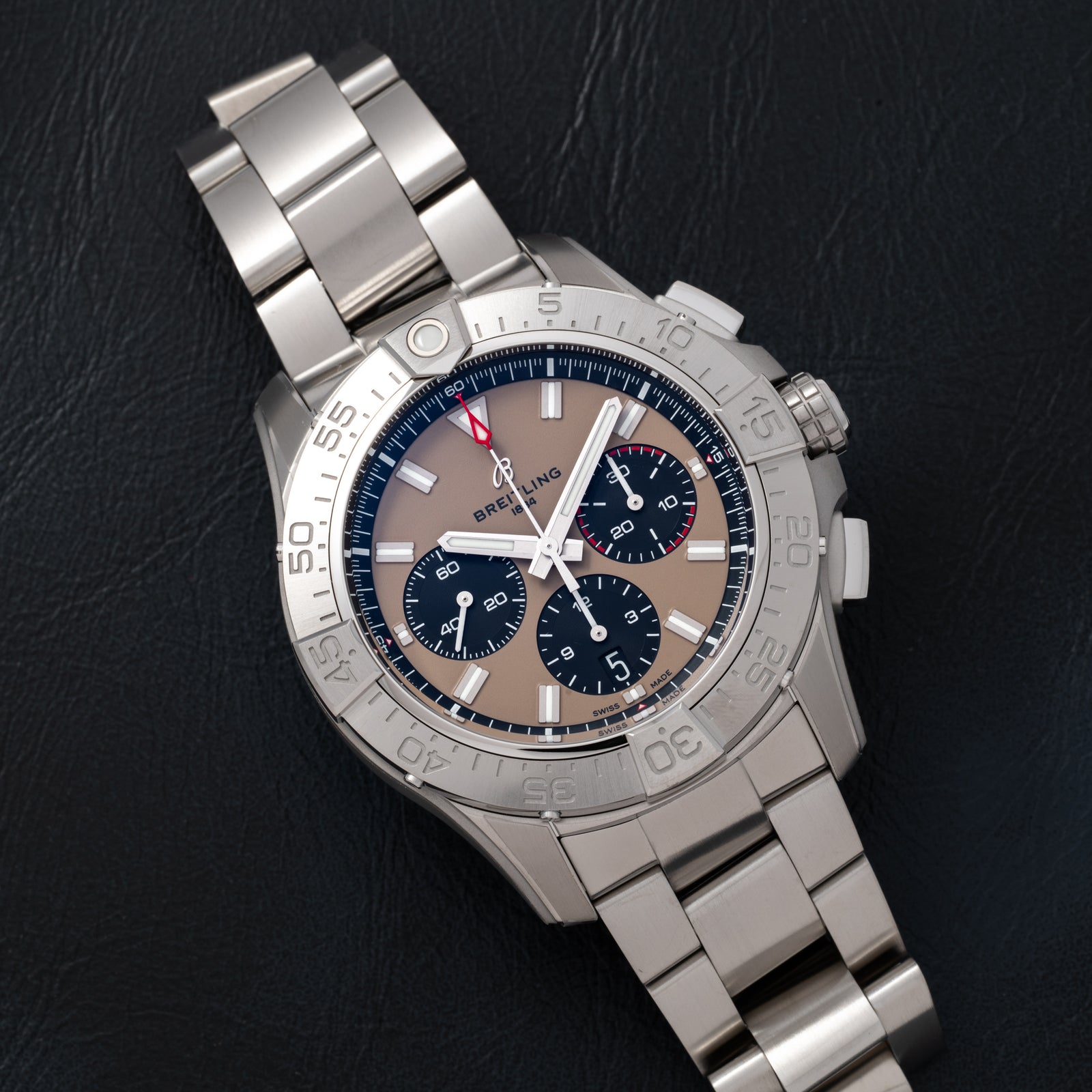 Breitling Avenger B01 Chronograph 44