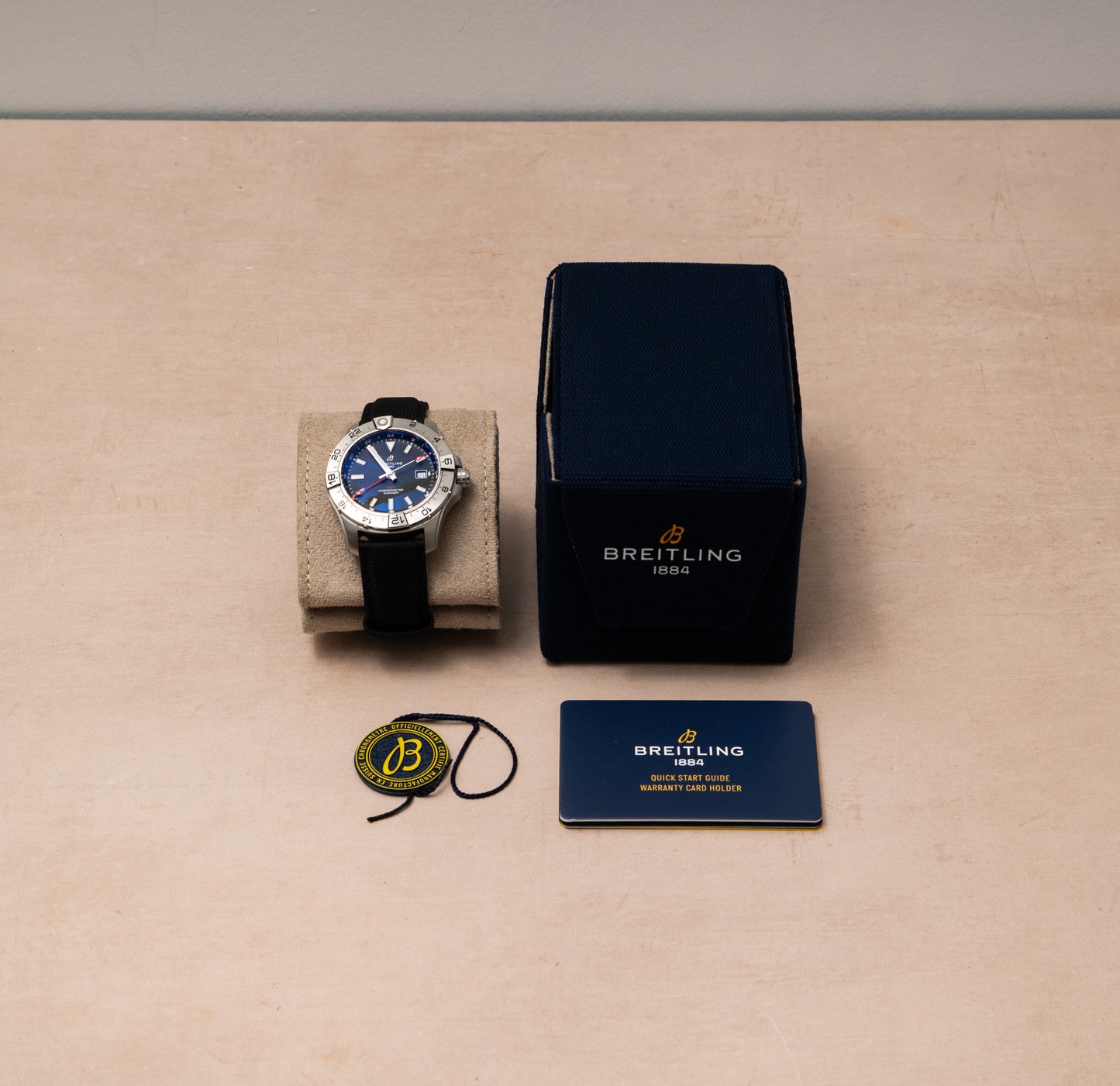 Breitling Avenger GMT 44