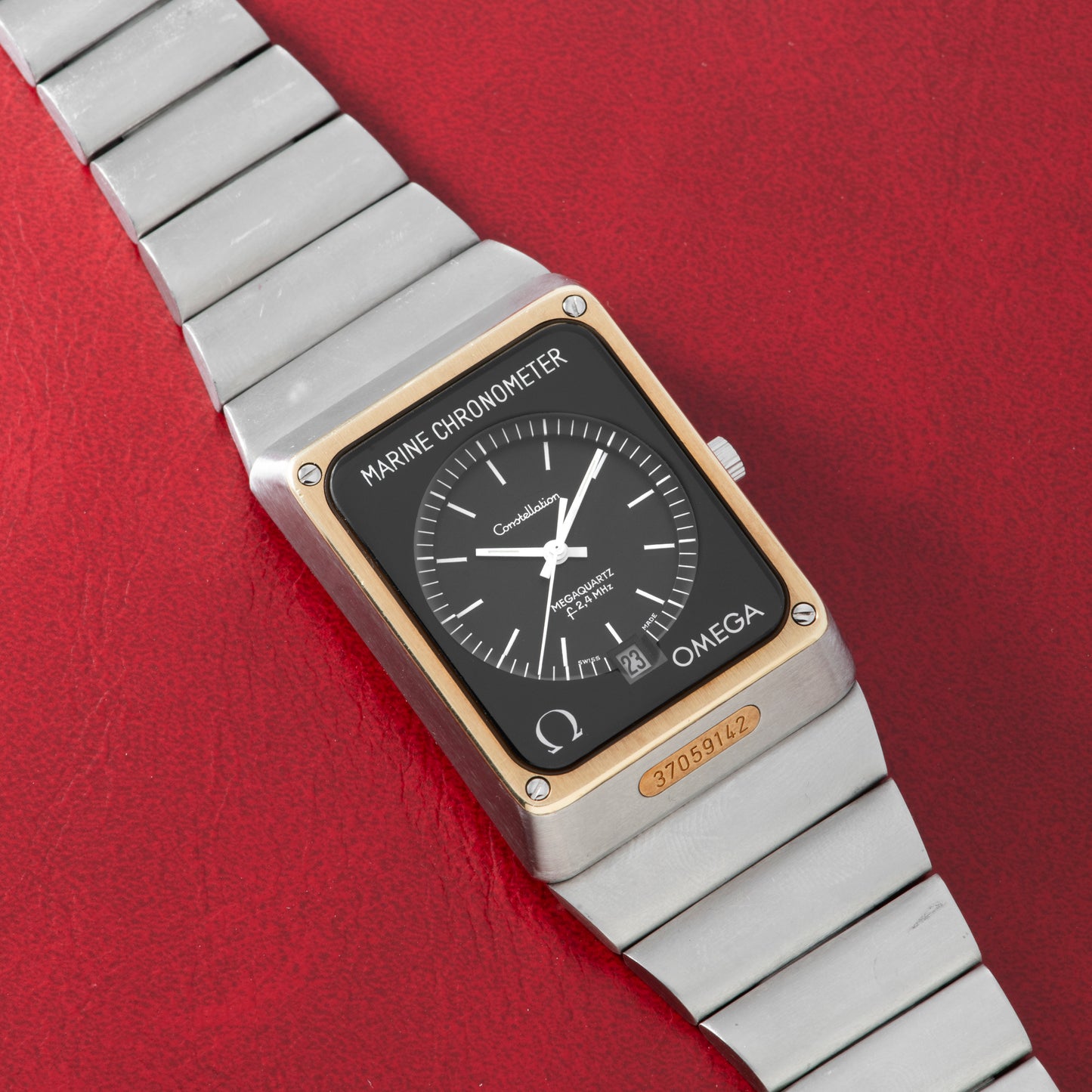 Omega Constellation Marine Chronometer Megaquartz