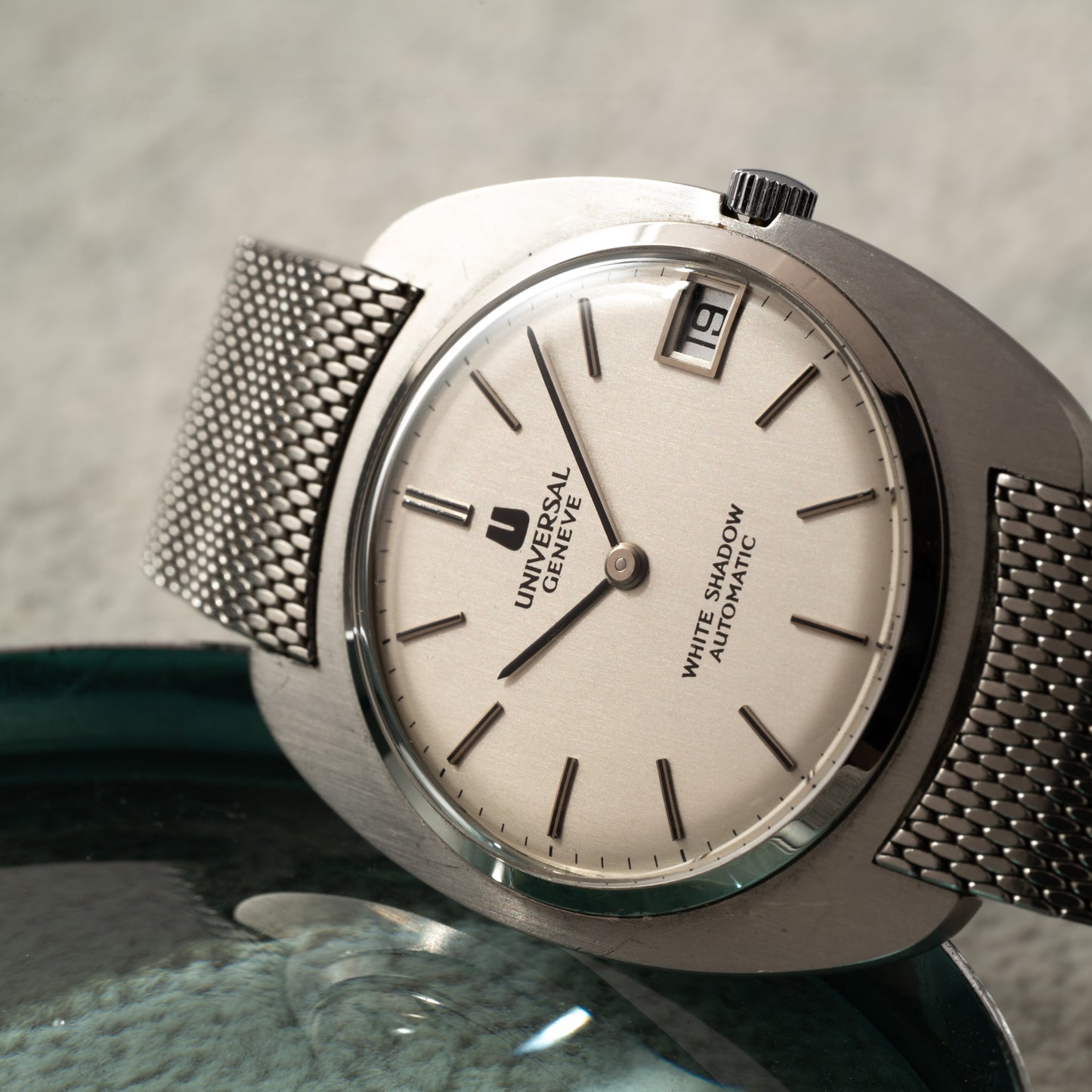 Universal Genève White Shadow