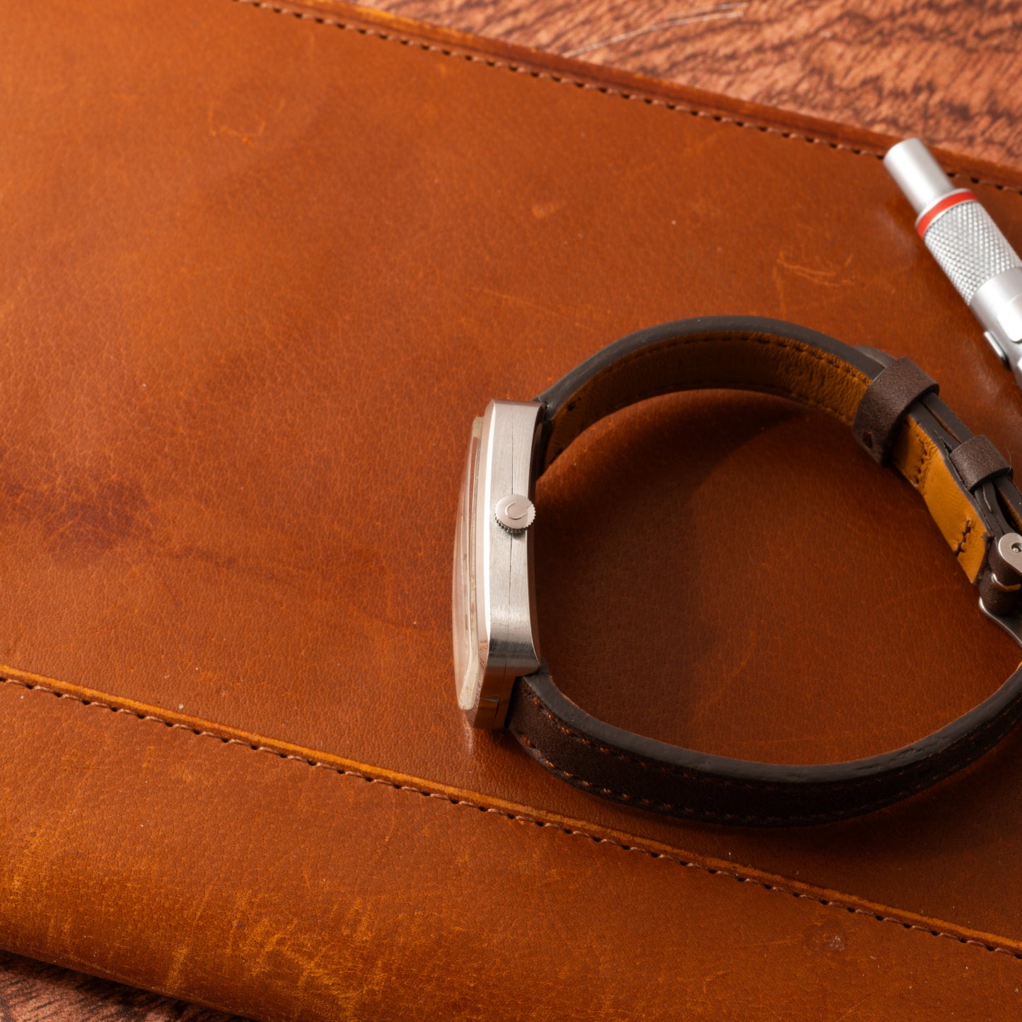 Universal Genève 'Bathtub' Dress Watch