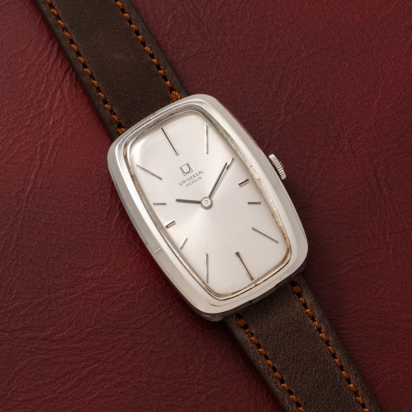 Universal Genève 'Bathtub' Dress Watch