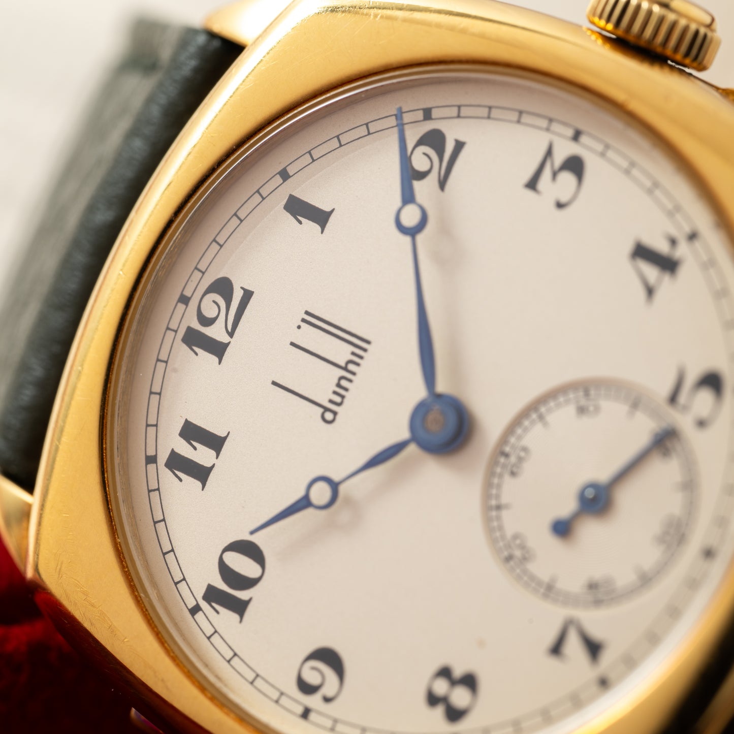 Dunhill Centenary 'Hunter Caseback' LE