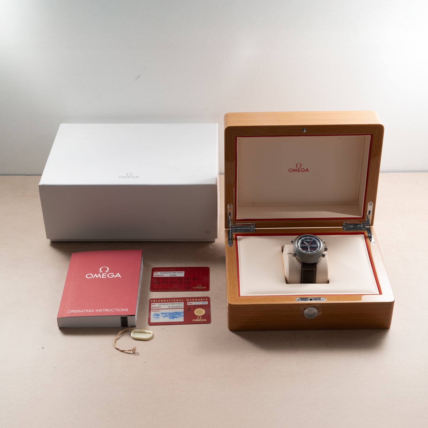 Omega Speedmaster Spacemaster Z-33