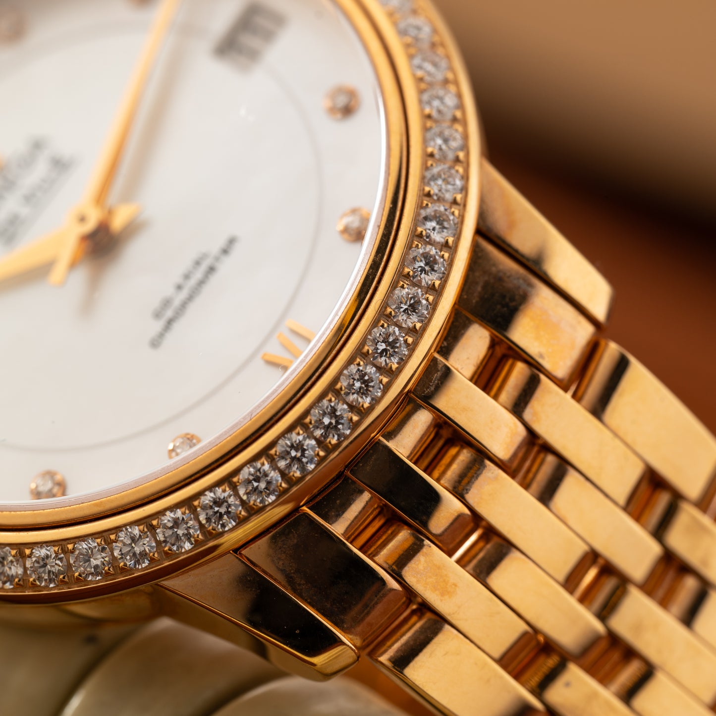 Omega DeVille Prestige 'Mother of Pearl'