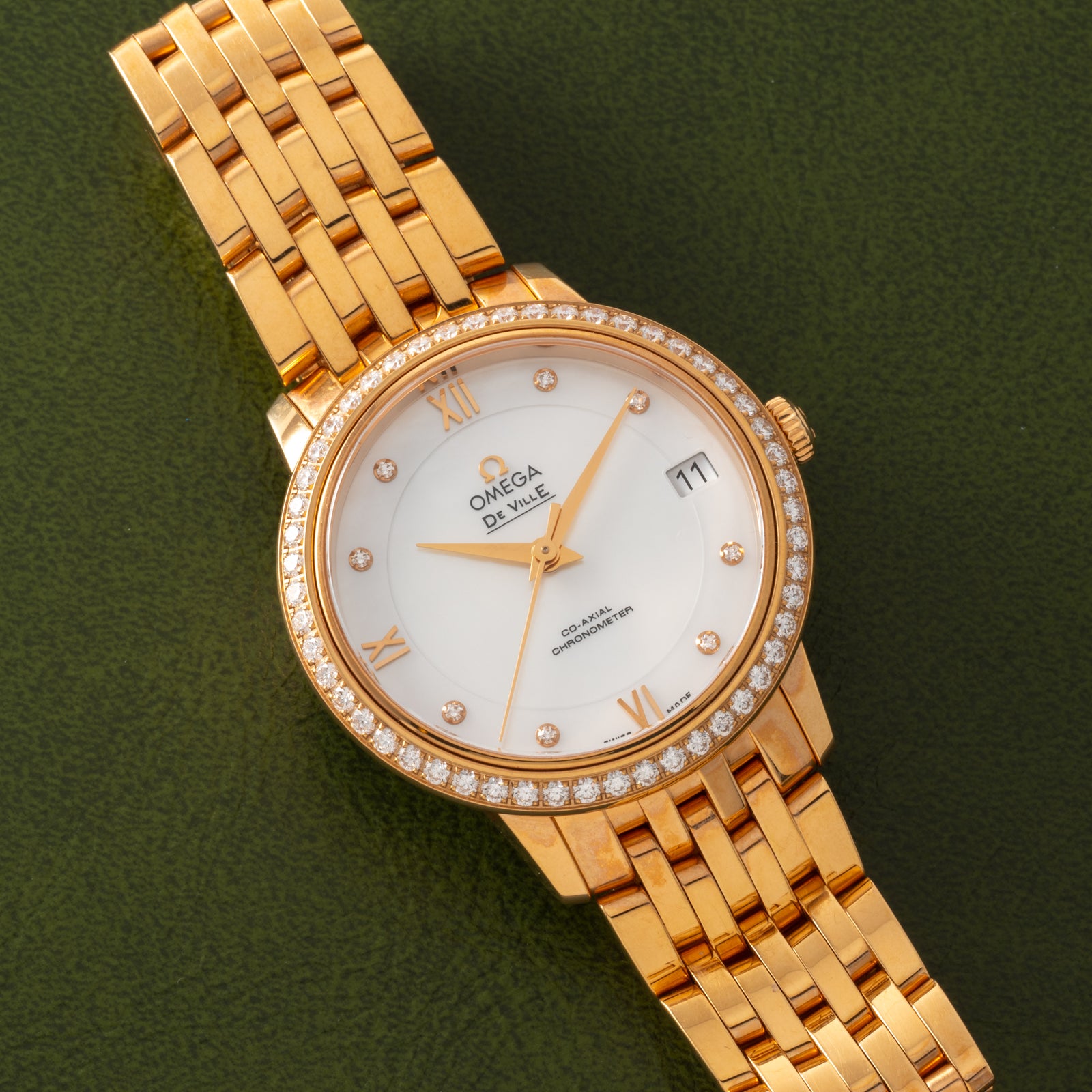 Omega DeVille Prestige 'Mother of Pearl'