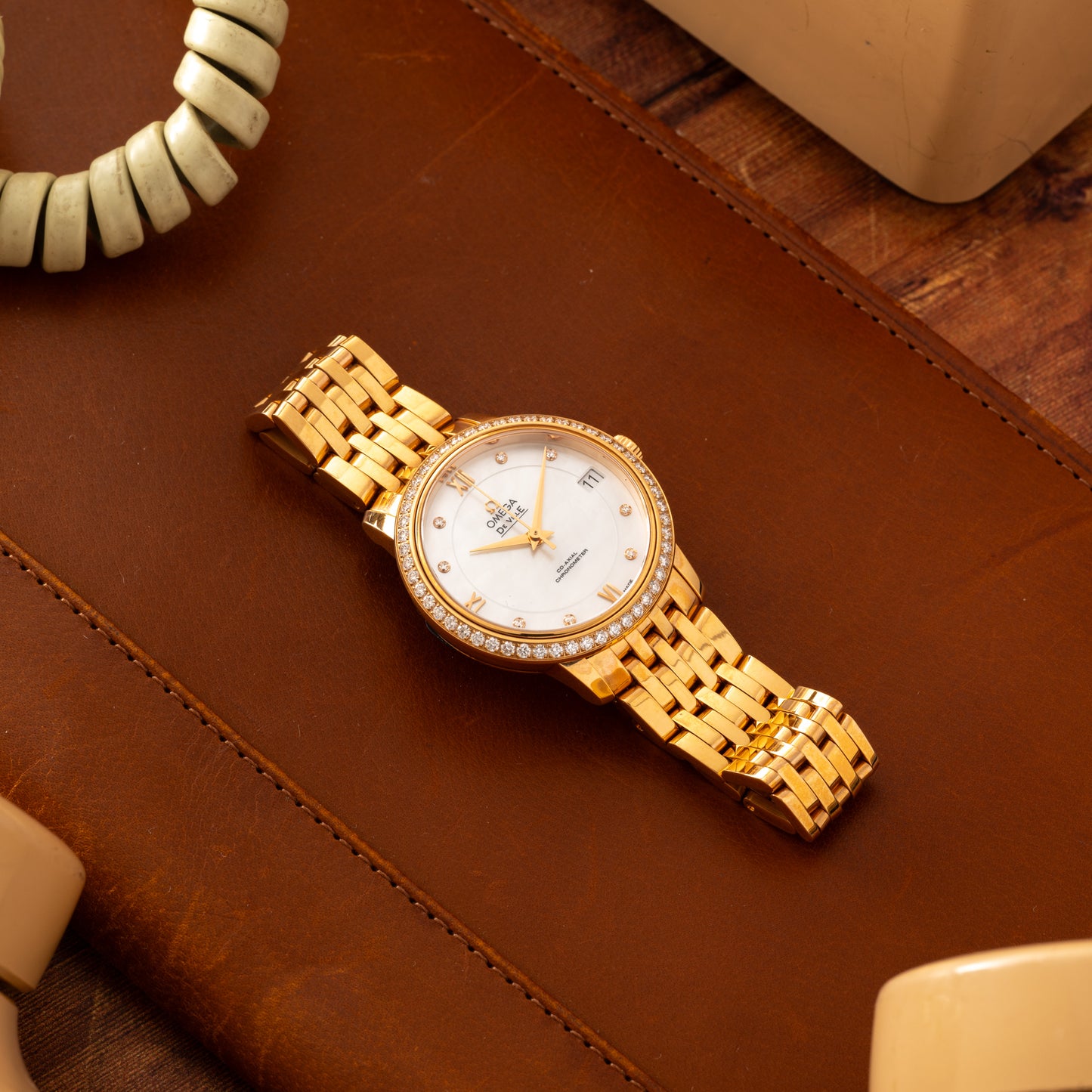 Omega DeVille Prestige 'Mother of Pearl'