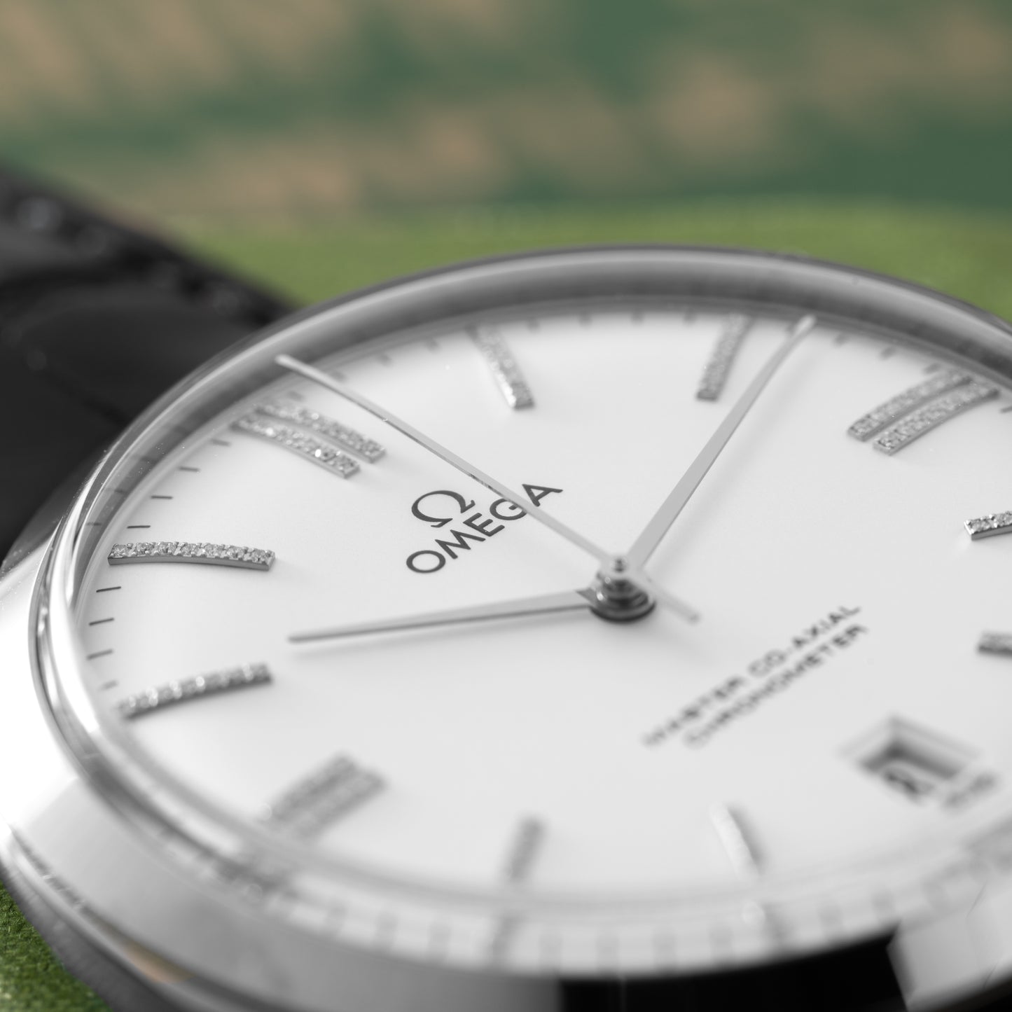 Omega DeVille Trésor White Gold Diamond