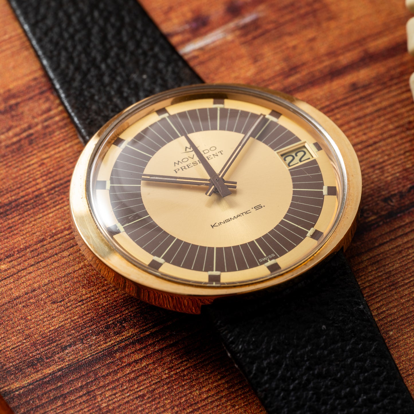 Movado KIngmatic President 'Borgel Case' Dress Watch