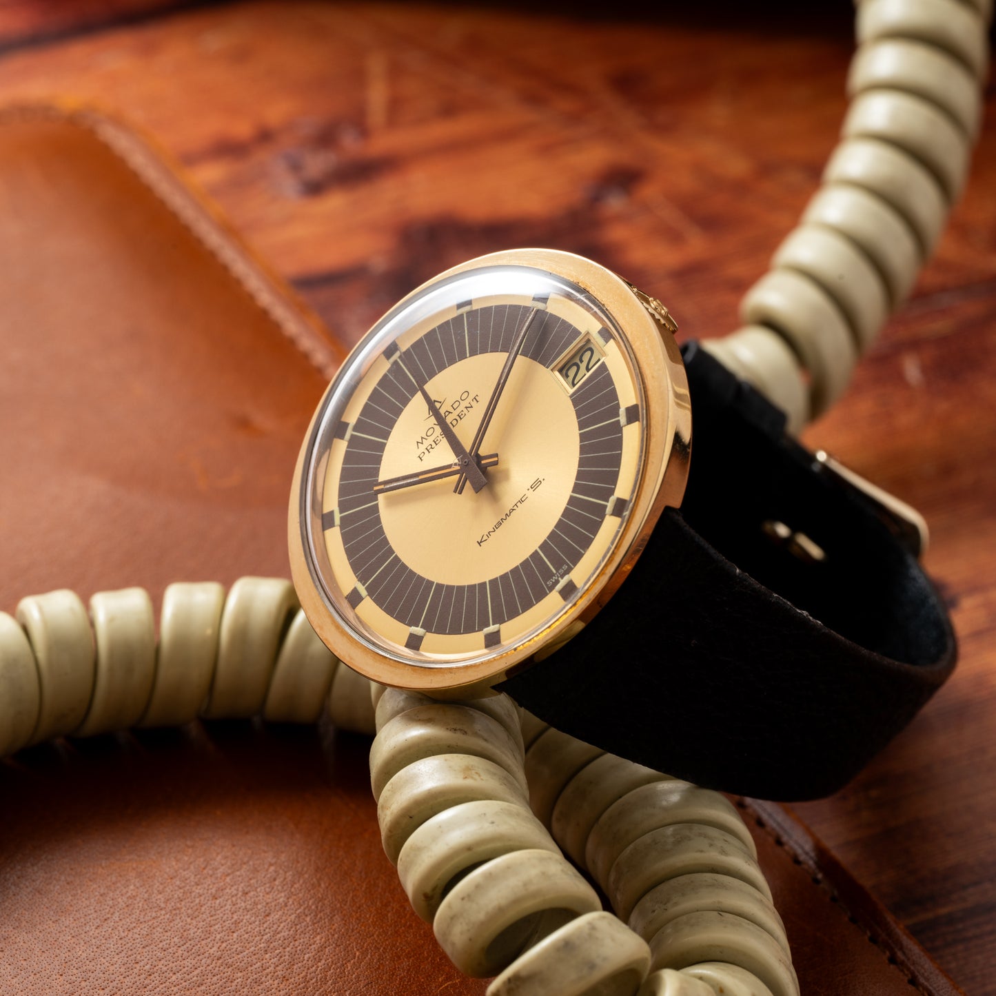 Movado KIngmatic President 'Borgel Case' Dress Watch