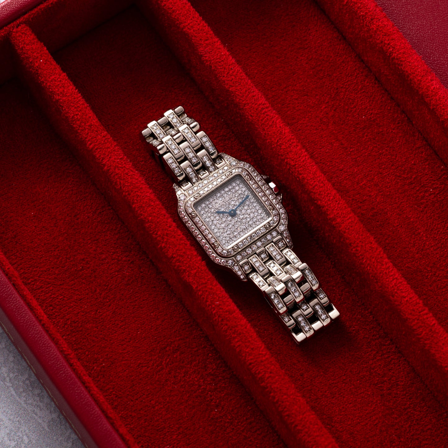 Cartier Panthère Diamond