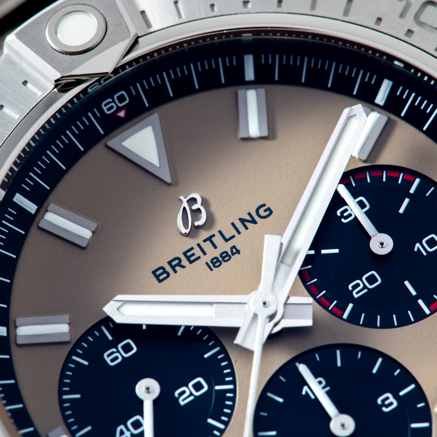 Breitling Avenger B01 Chronograph 44