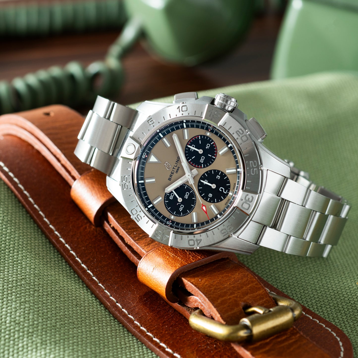 Breitling Avenger B01 Chronograph 44