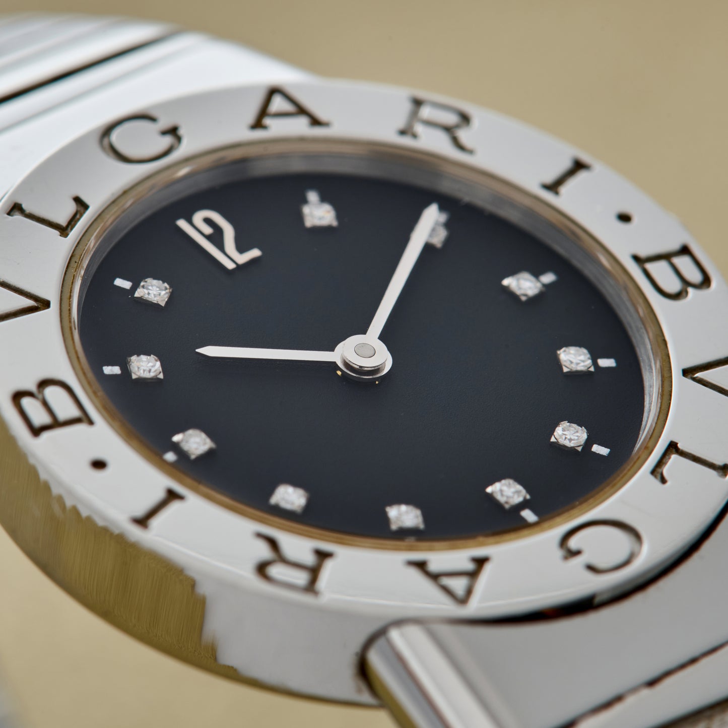 Bulgari Tubogas Cuff