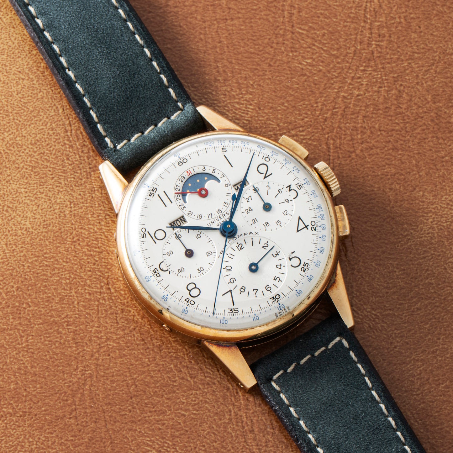 Universal Geneve Tri-Compax