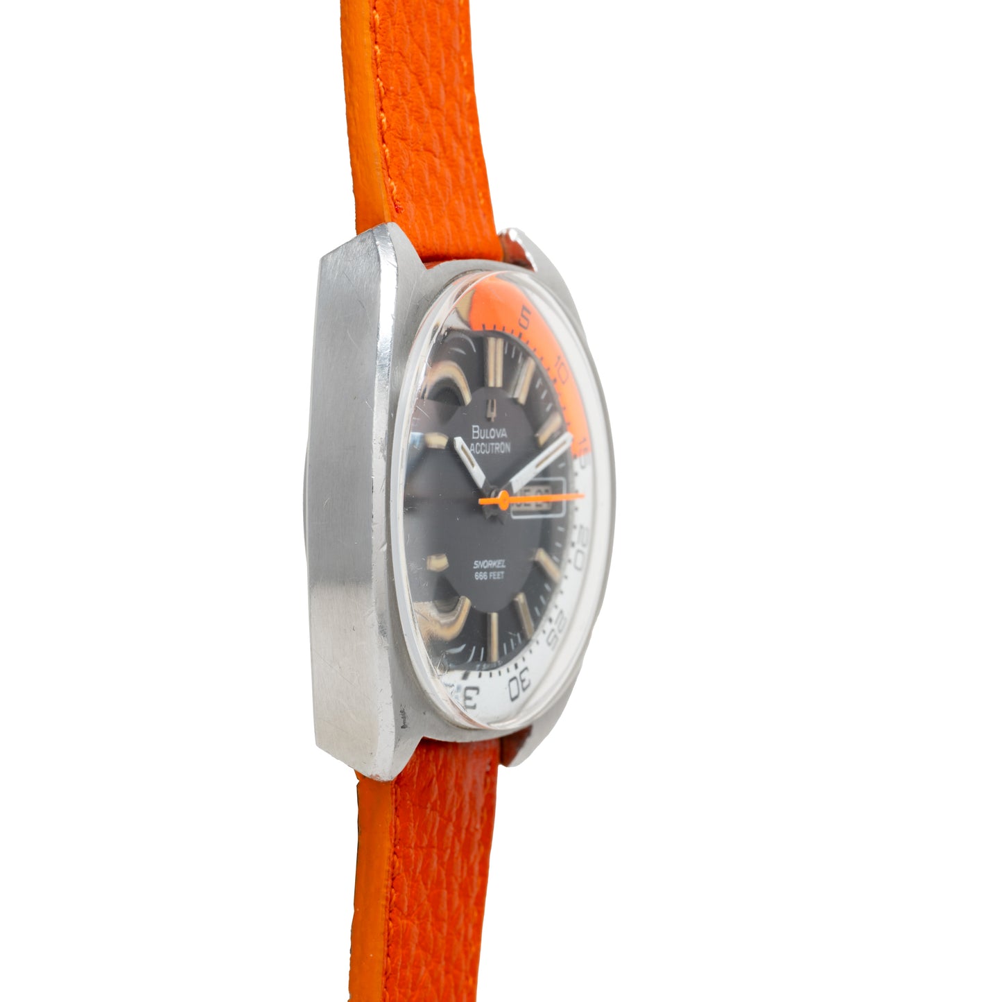 Bulova Accutron Snorkel Compressor Diver