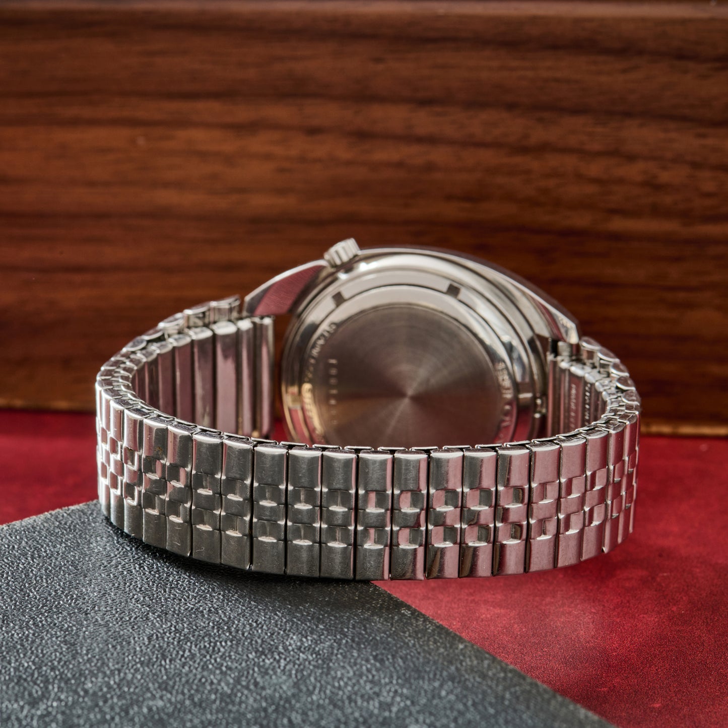 Bulova Accutron 'Breguet' Red Fumé