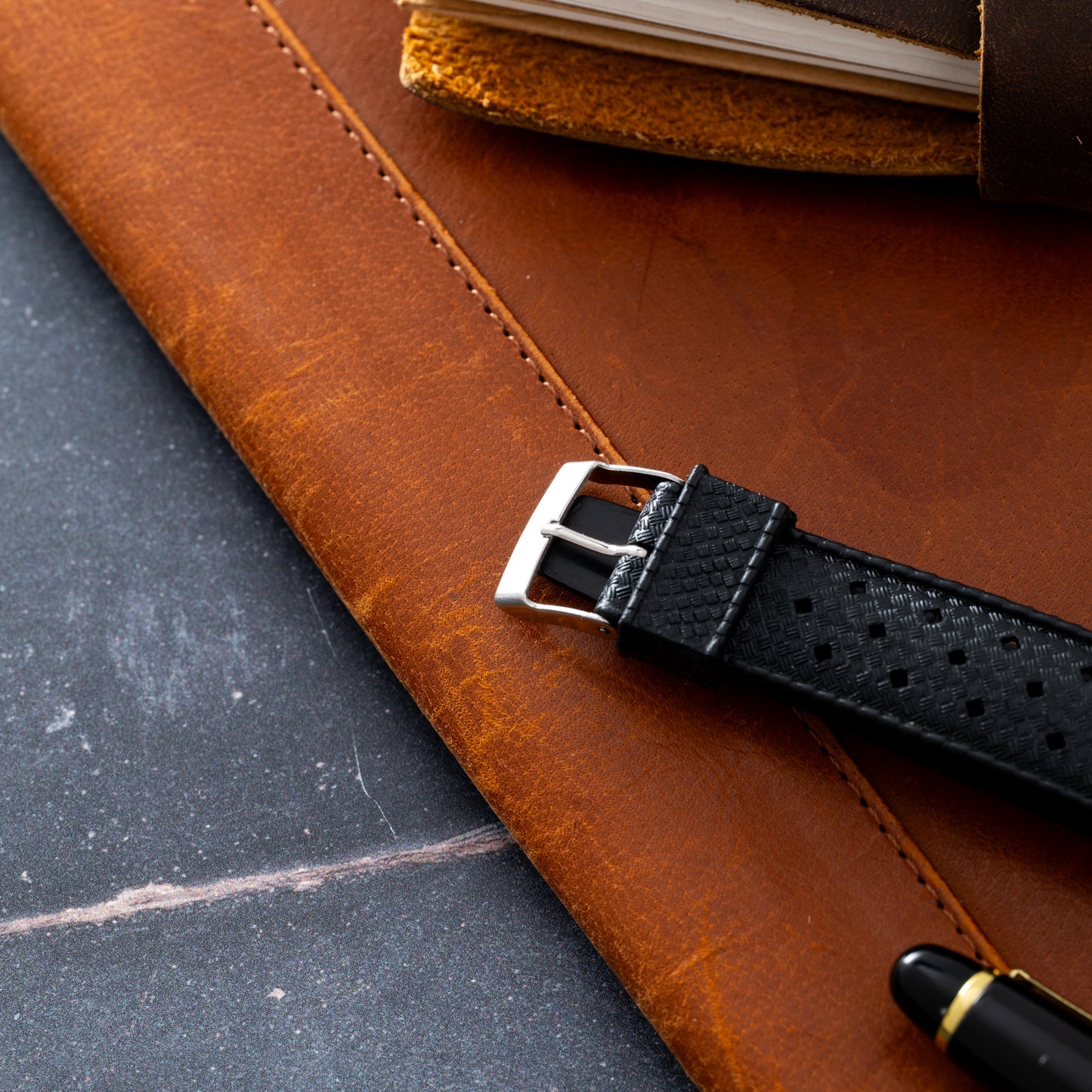 Douglas Skindiver World Time 'Neil Armstrong'