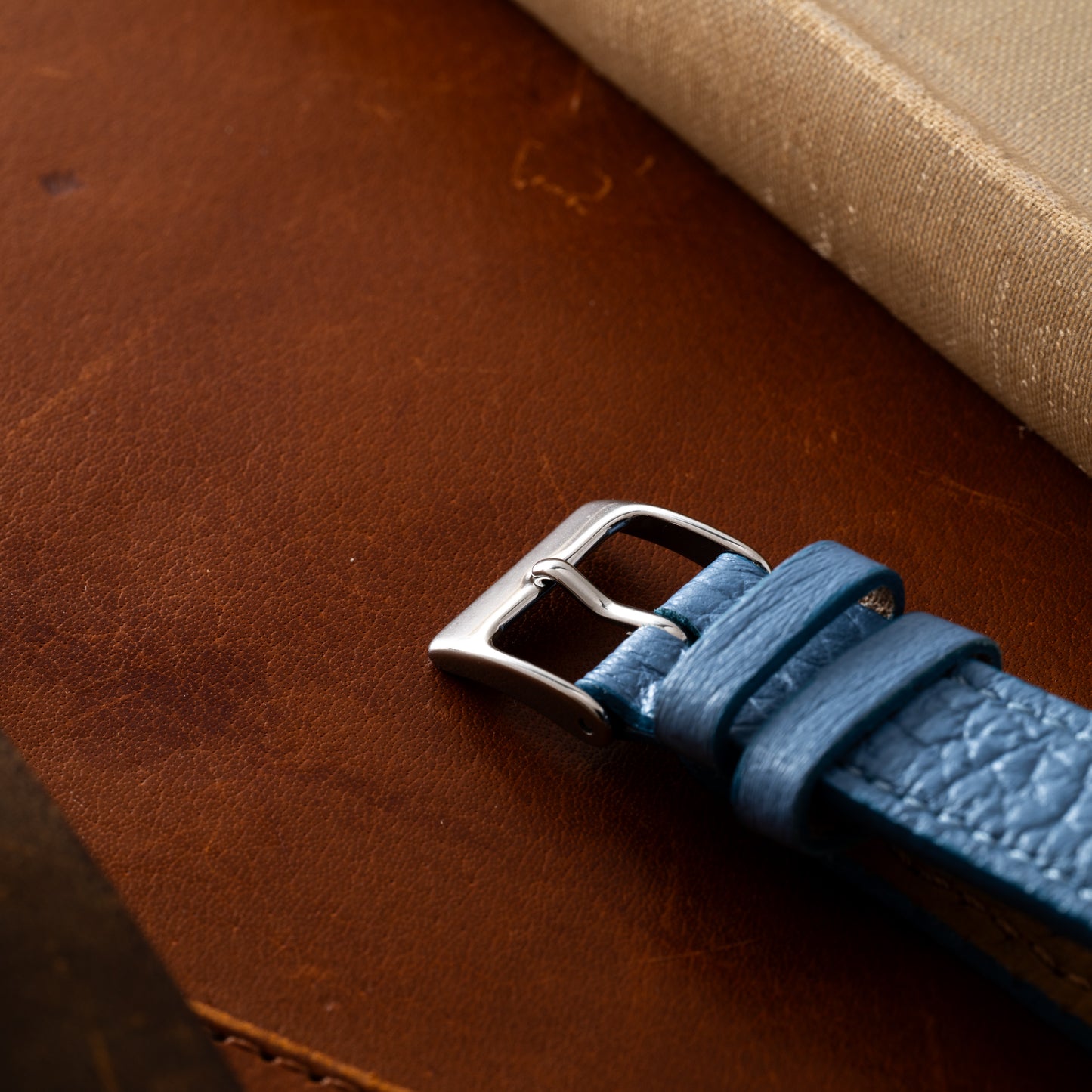 Bulova Tonneau Manual Wind