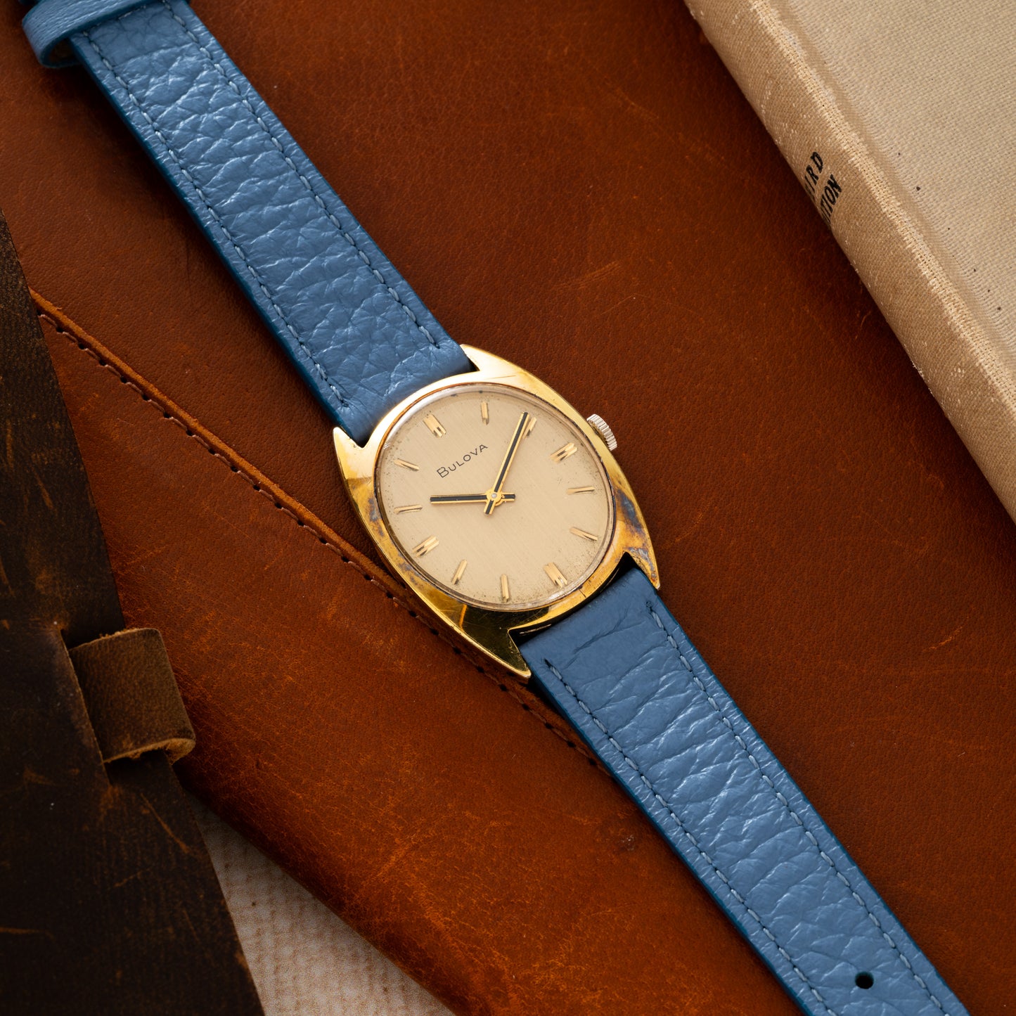 Bulova Tonneau Manual Wind